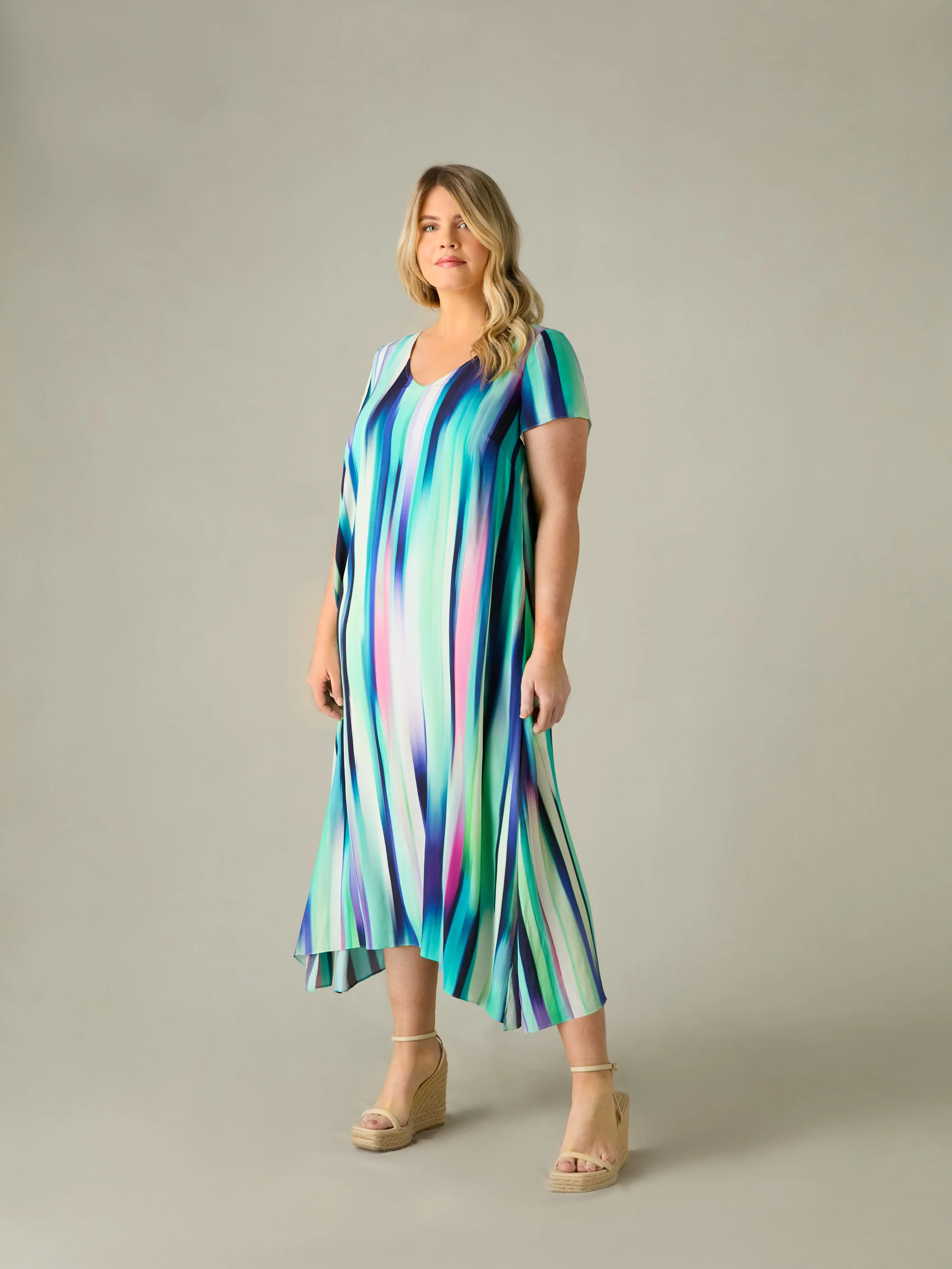 Abstract Print Hanky Hem Midi Dress - Image 3
