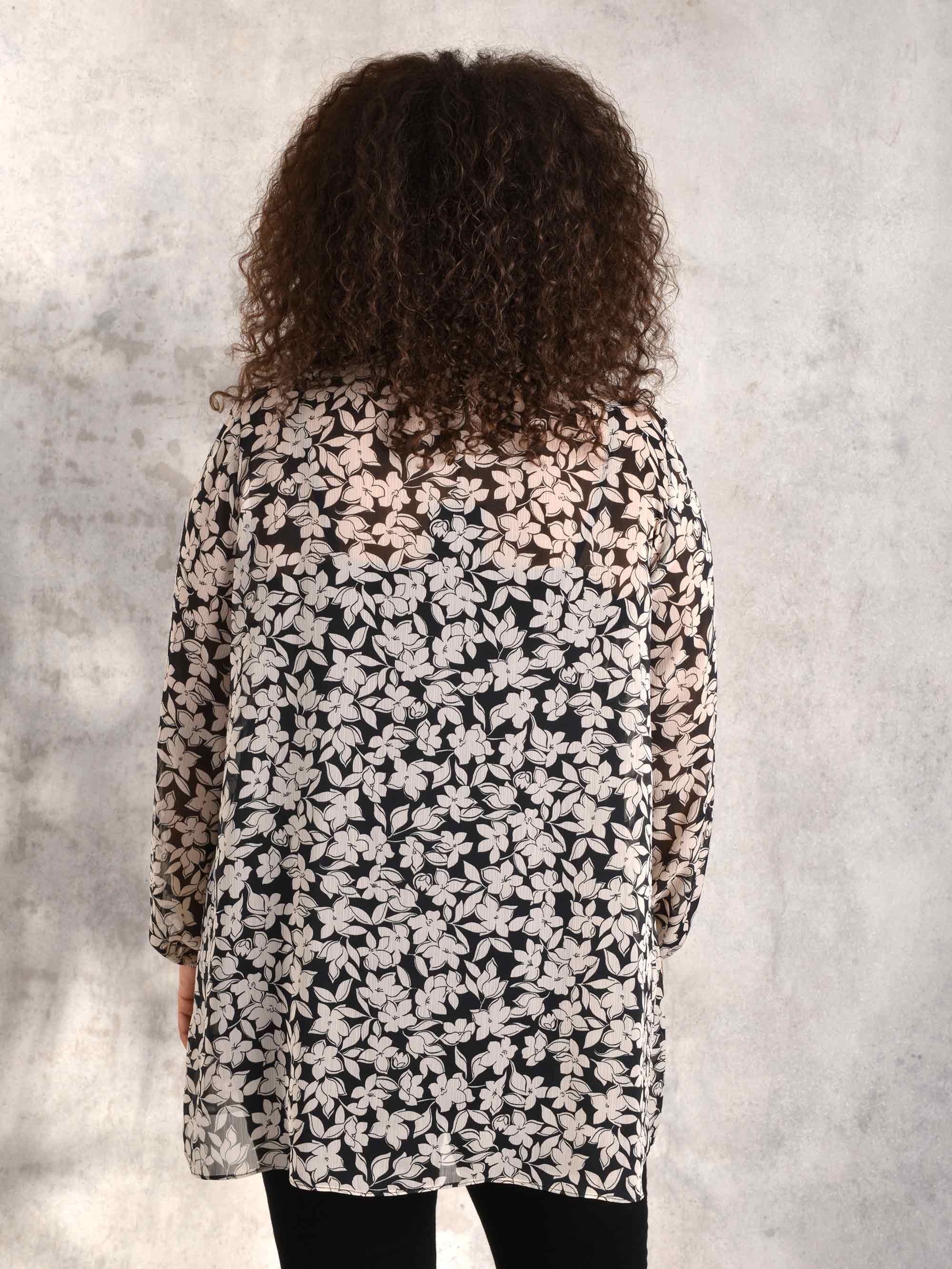 Black and Ivory Floral Print Chiffon Short Kimono - Image 3
