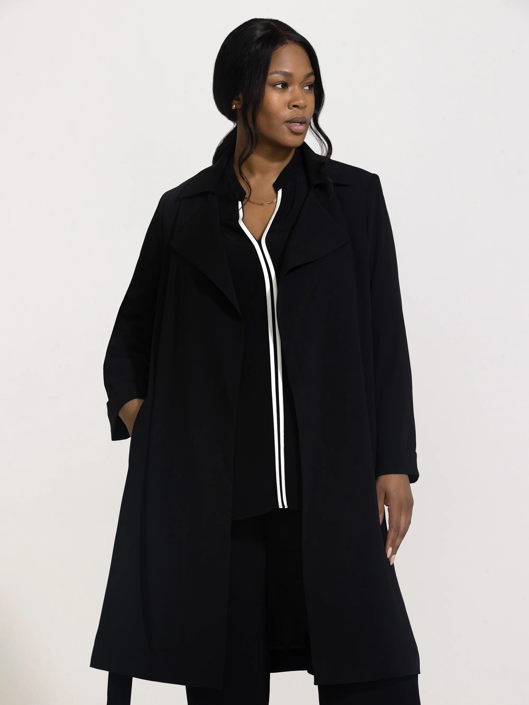 Black And White Contrast Seam Blouse - Image 3