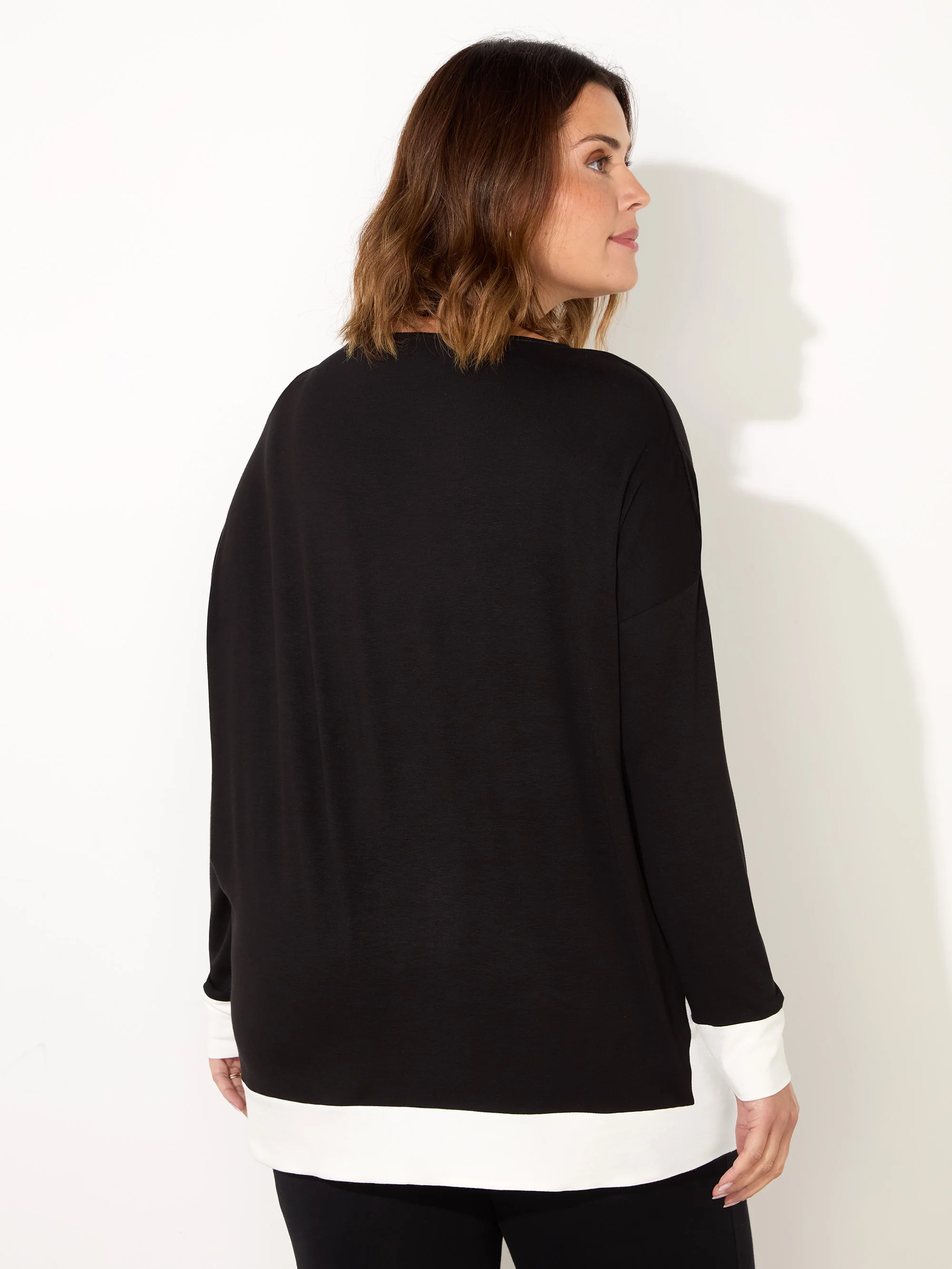 Black And White Jersey Contrast Top - Image 4