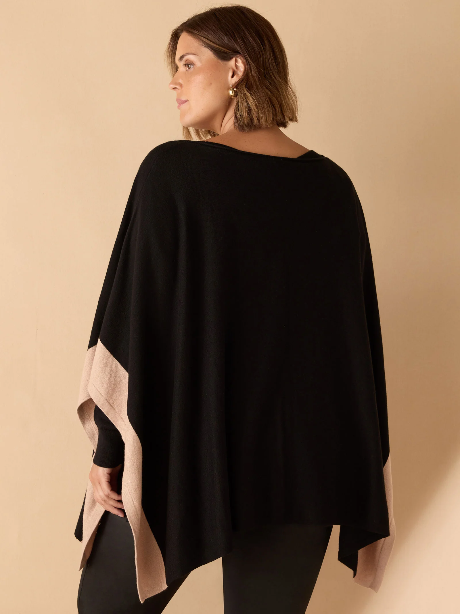 Black & Stone Colour Block Knit Poncho - Image 3