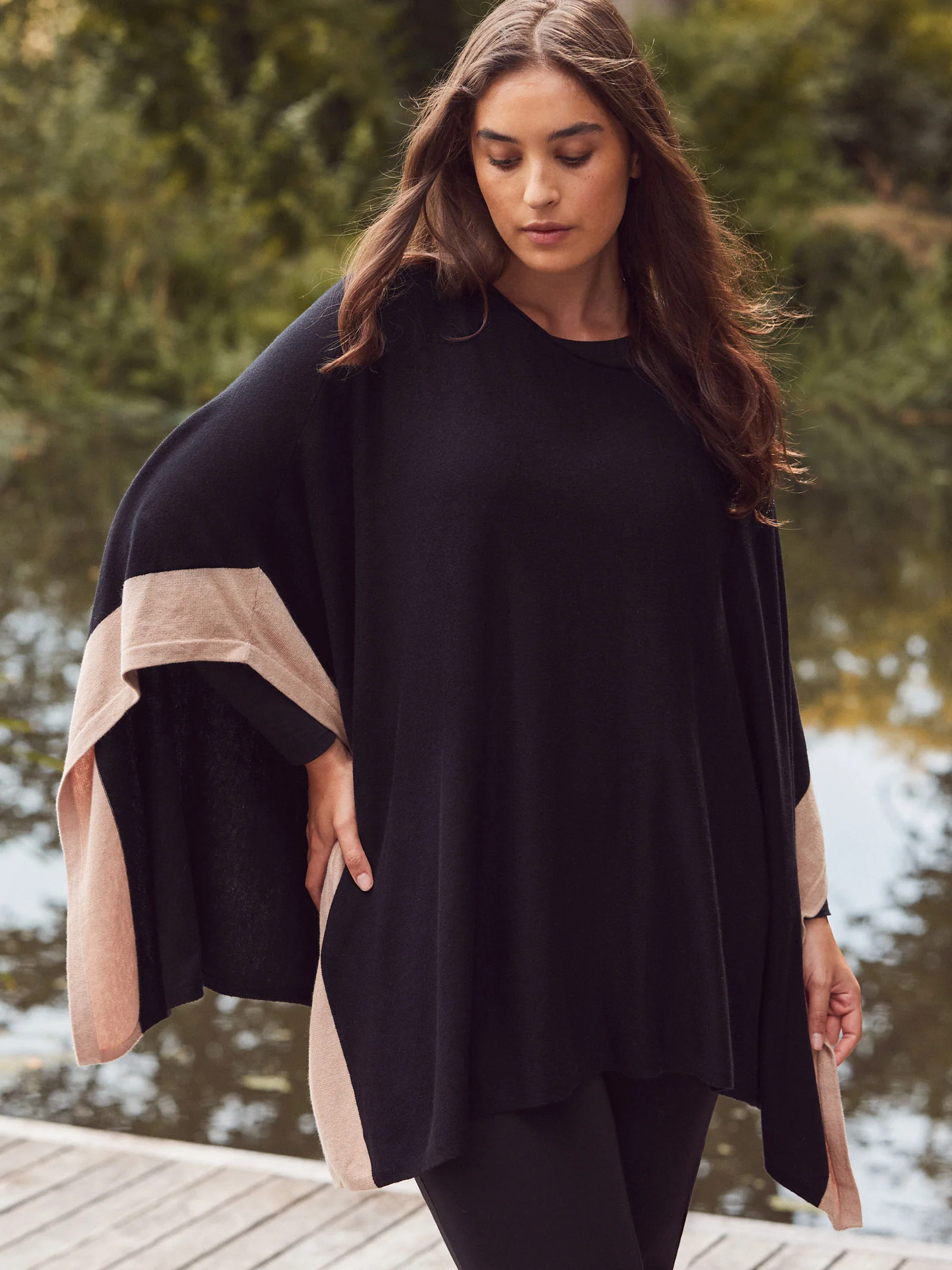 Black & Stone Colour Block Knit Poncho - Image 6