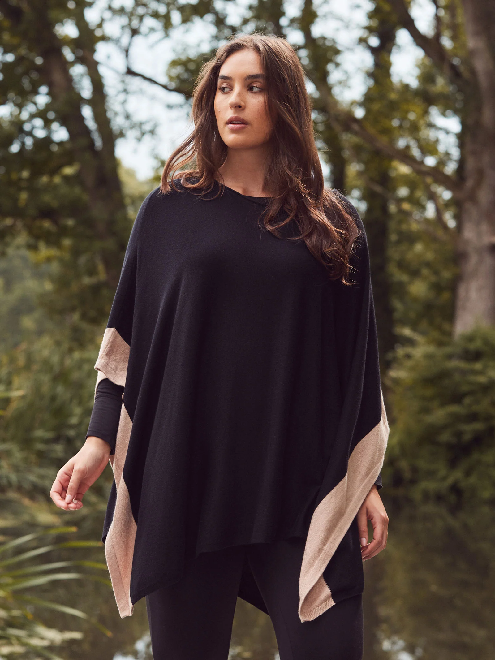 Black & Stone Colour Block Knit Poncho - Image 9