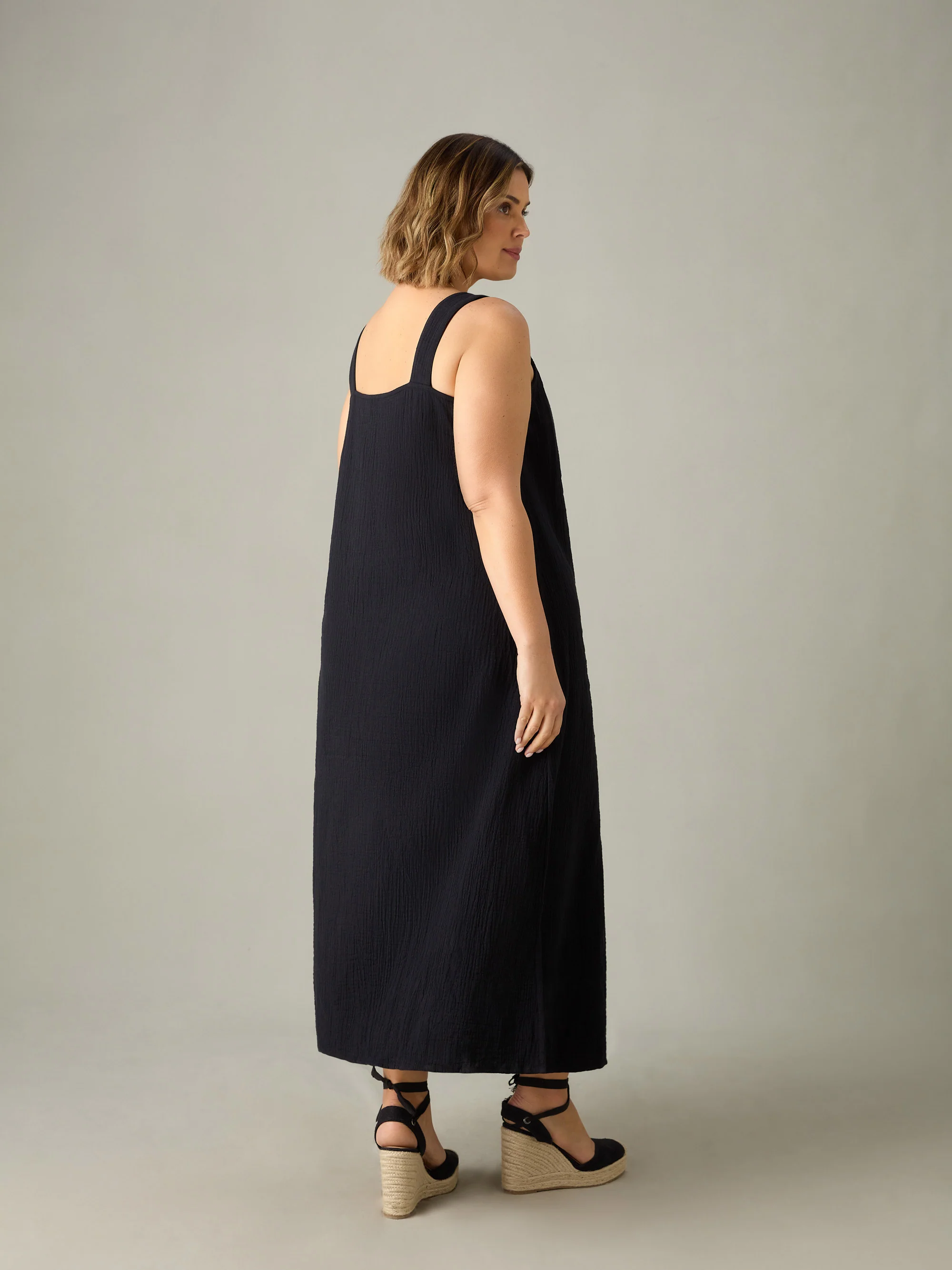 Black Cotton Crinkle Ring Detail Dress - Image 5