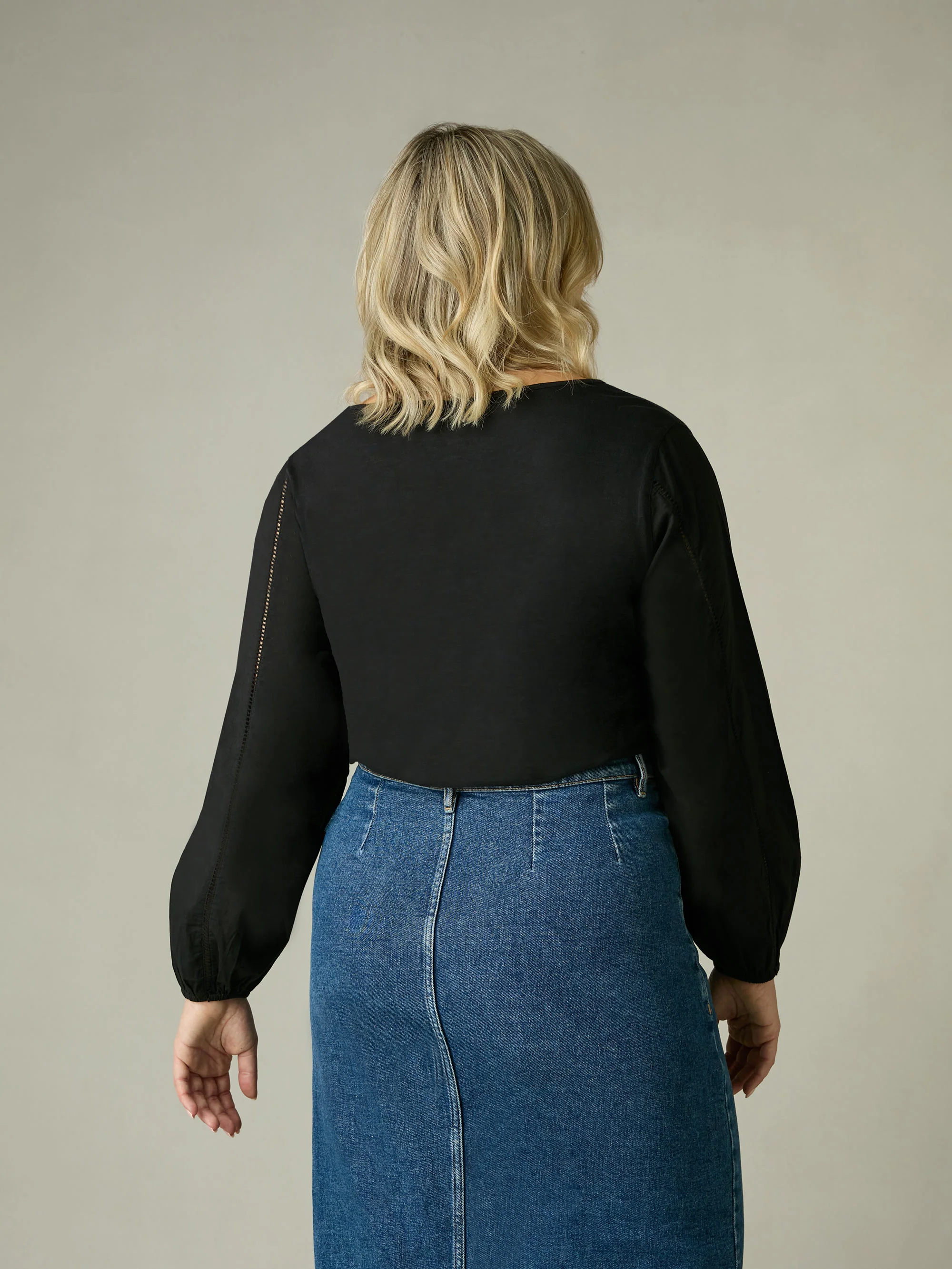 Black Cotton Slub Ladder Trim T-Shirt - Image 4