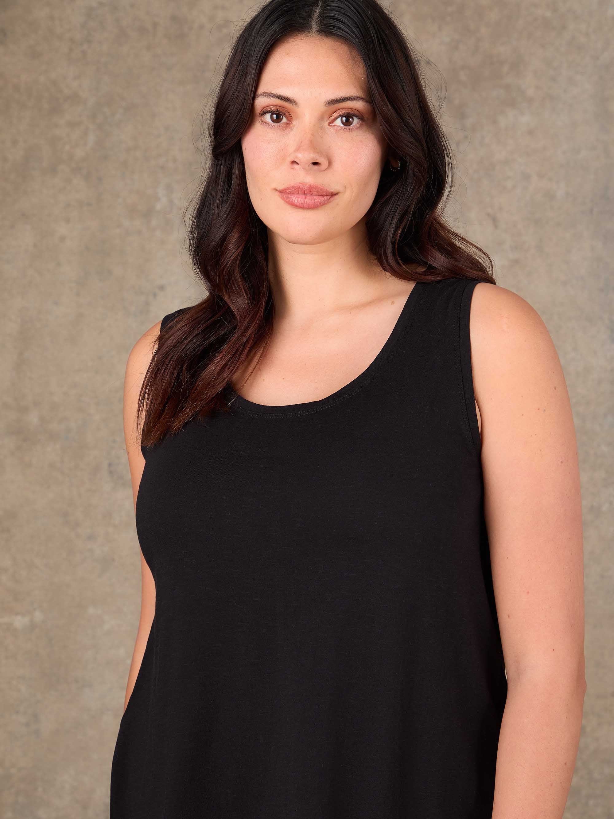 Black Cotton Slub Round Neck Vest - Image 3
