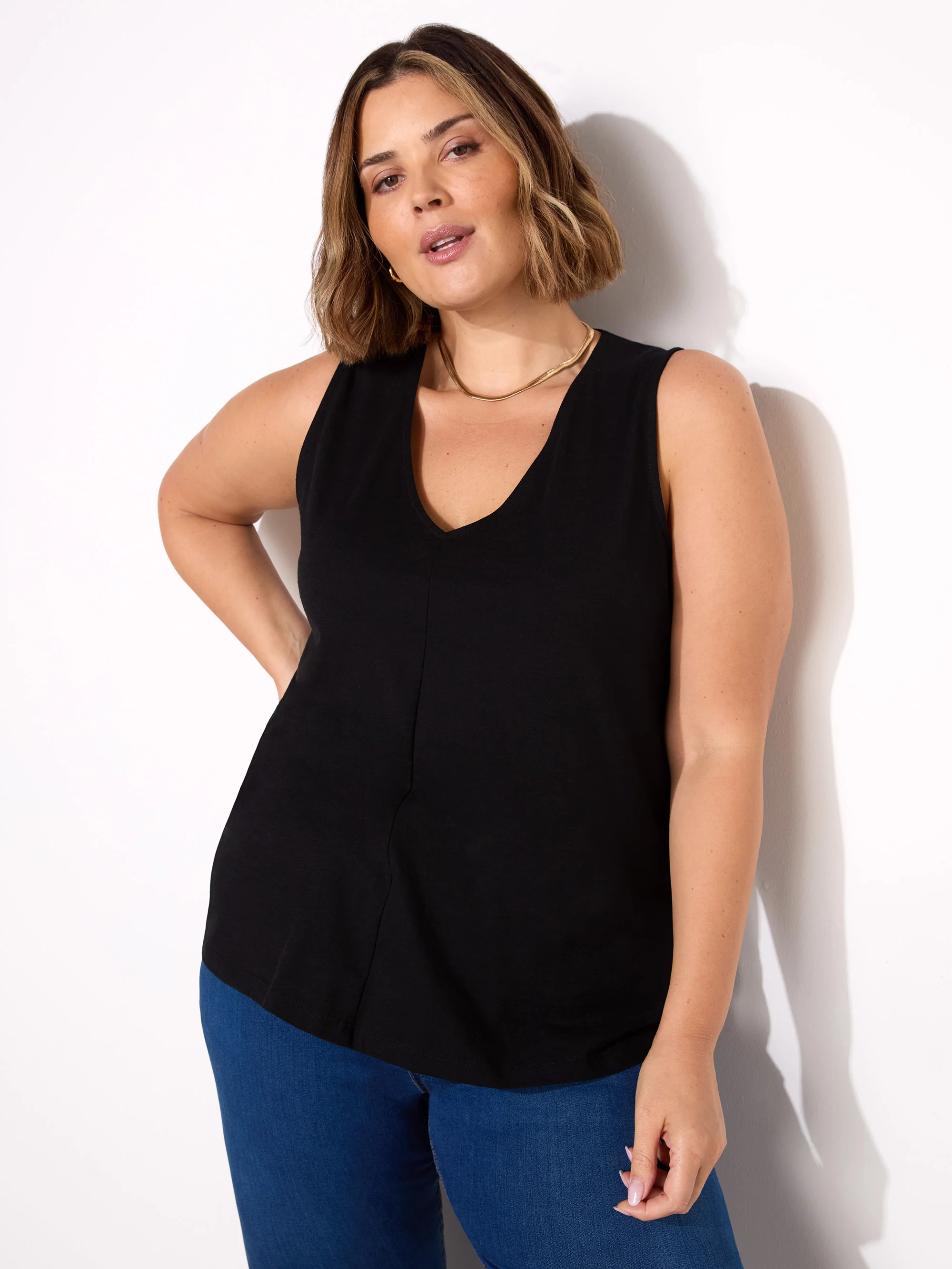 Black Cotton Slub V-Neck Vest - Image 3