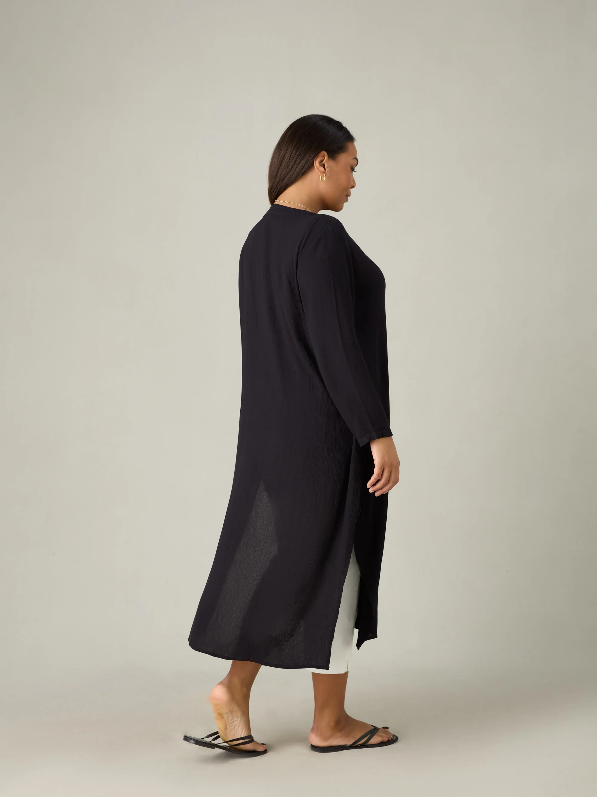 Black Crinkle Split Front Longline Tunic - Image 4