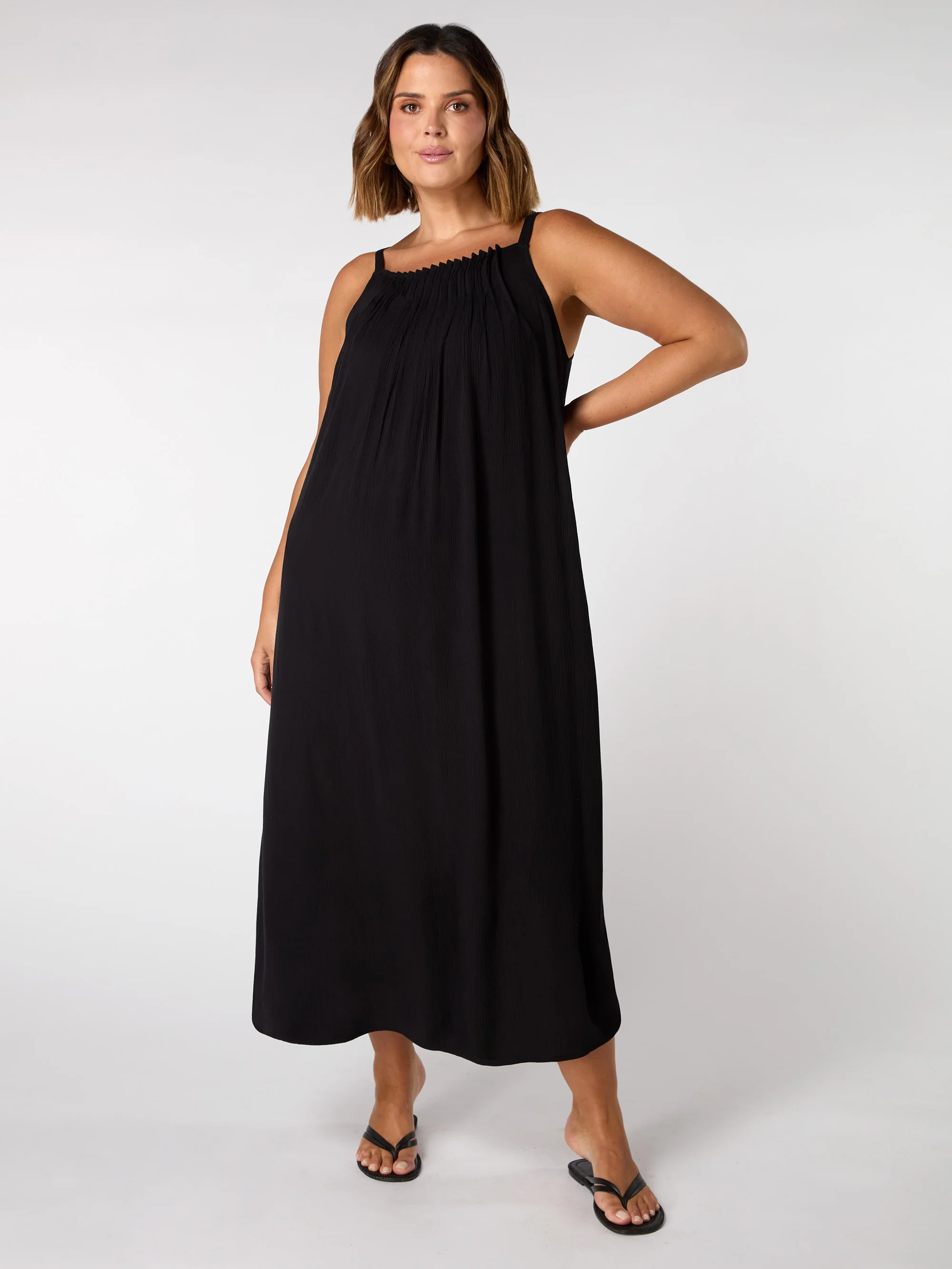 Black Crinkle Strappy Dress - Image 3