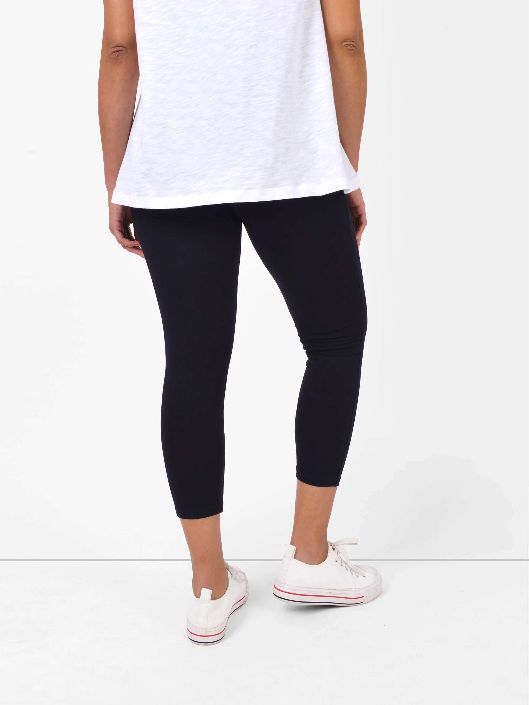Black Cropped Legging - Image 2