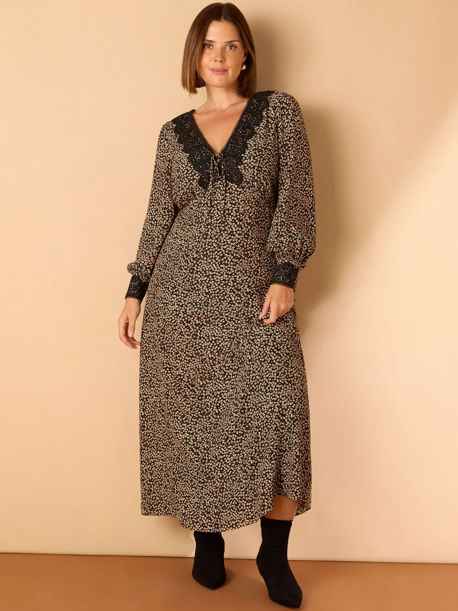 Black Ditsy Floral Scalloped Lace Midaxi Dress - Image 2