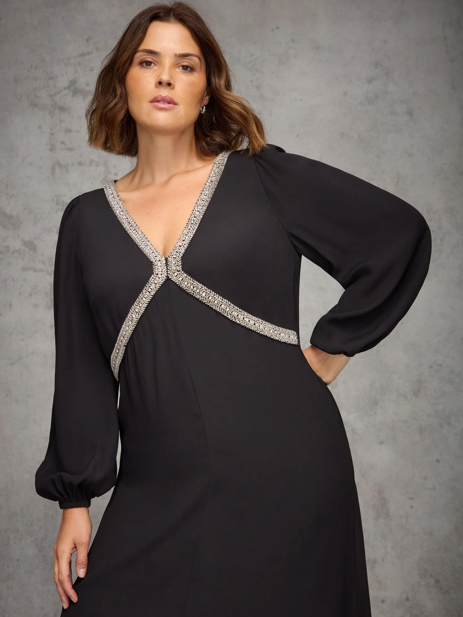 Black Embellished Trim Midaxi Dress - Image 2