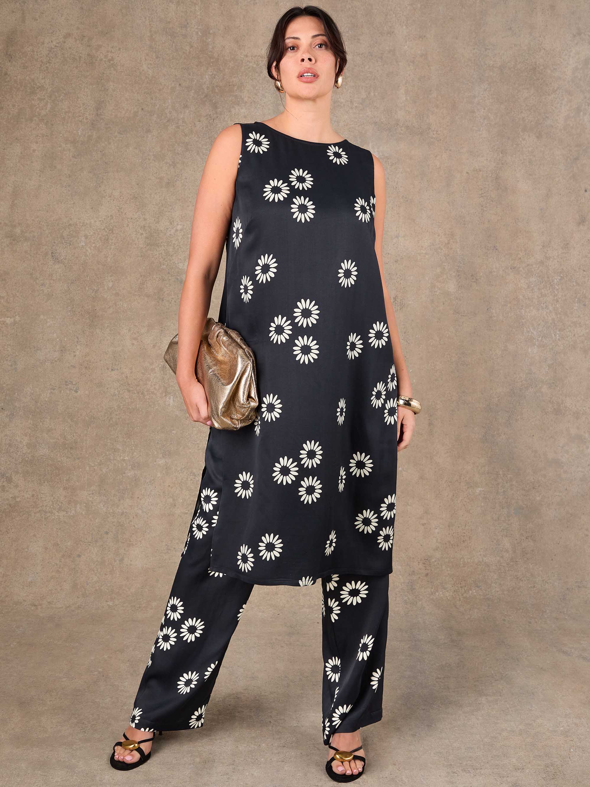Black Floral Print Side Split Tunic - Image 3