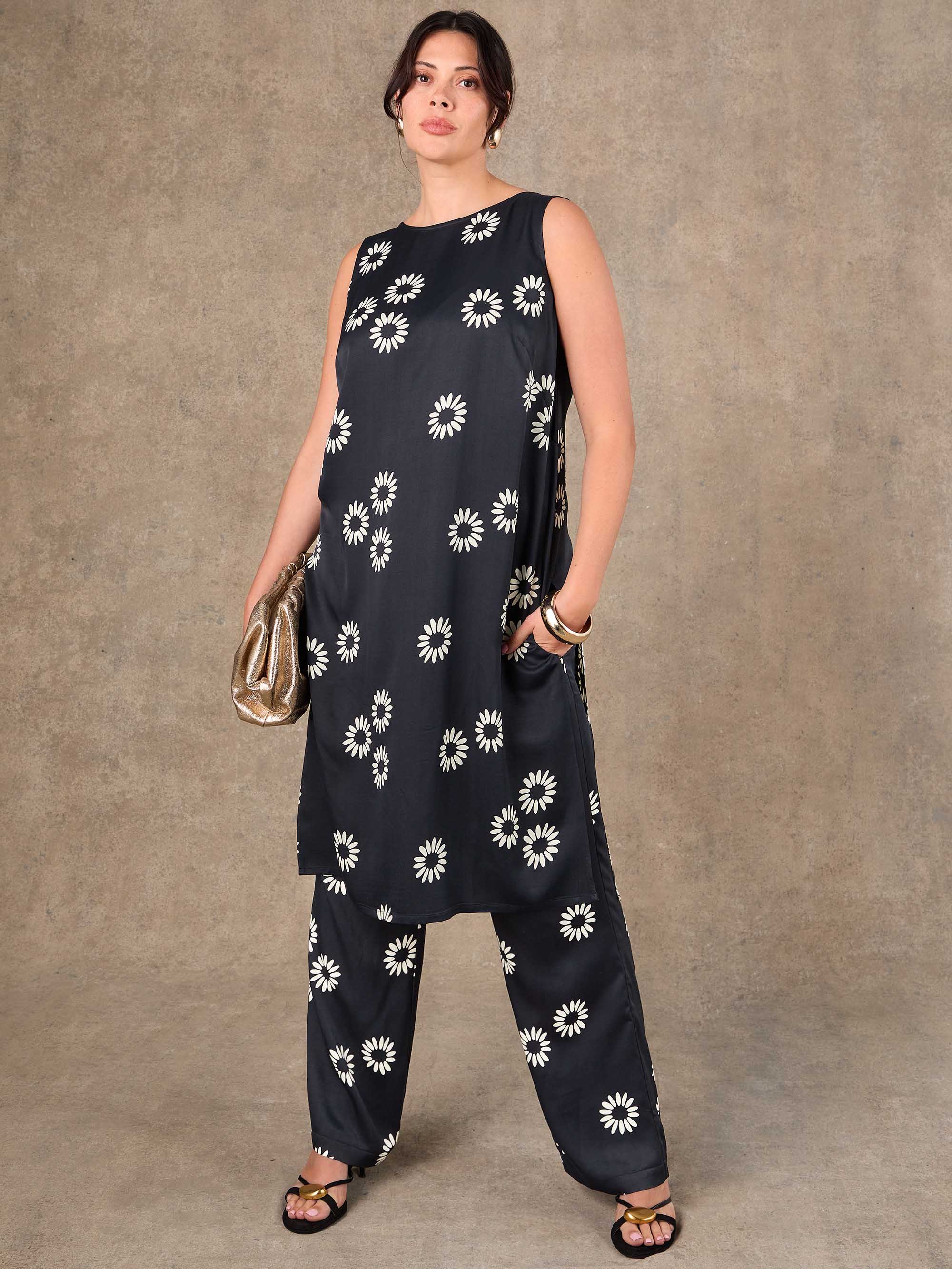 Black Floral Print Side Split Tunic - Image 4