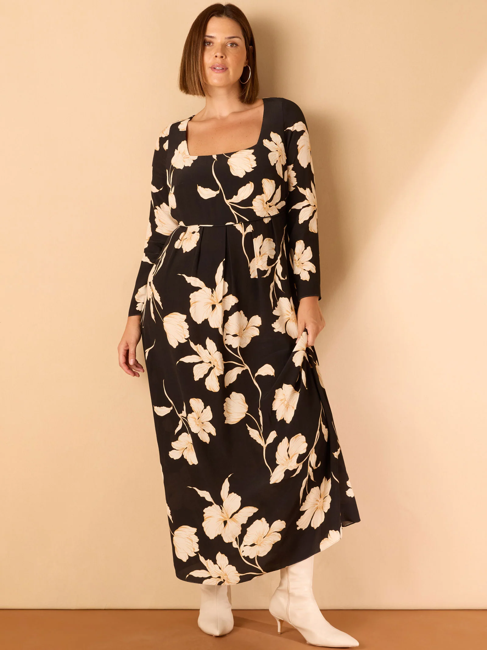 Black Floral Square Neck Midaxi Dress - Image 4