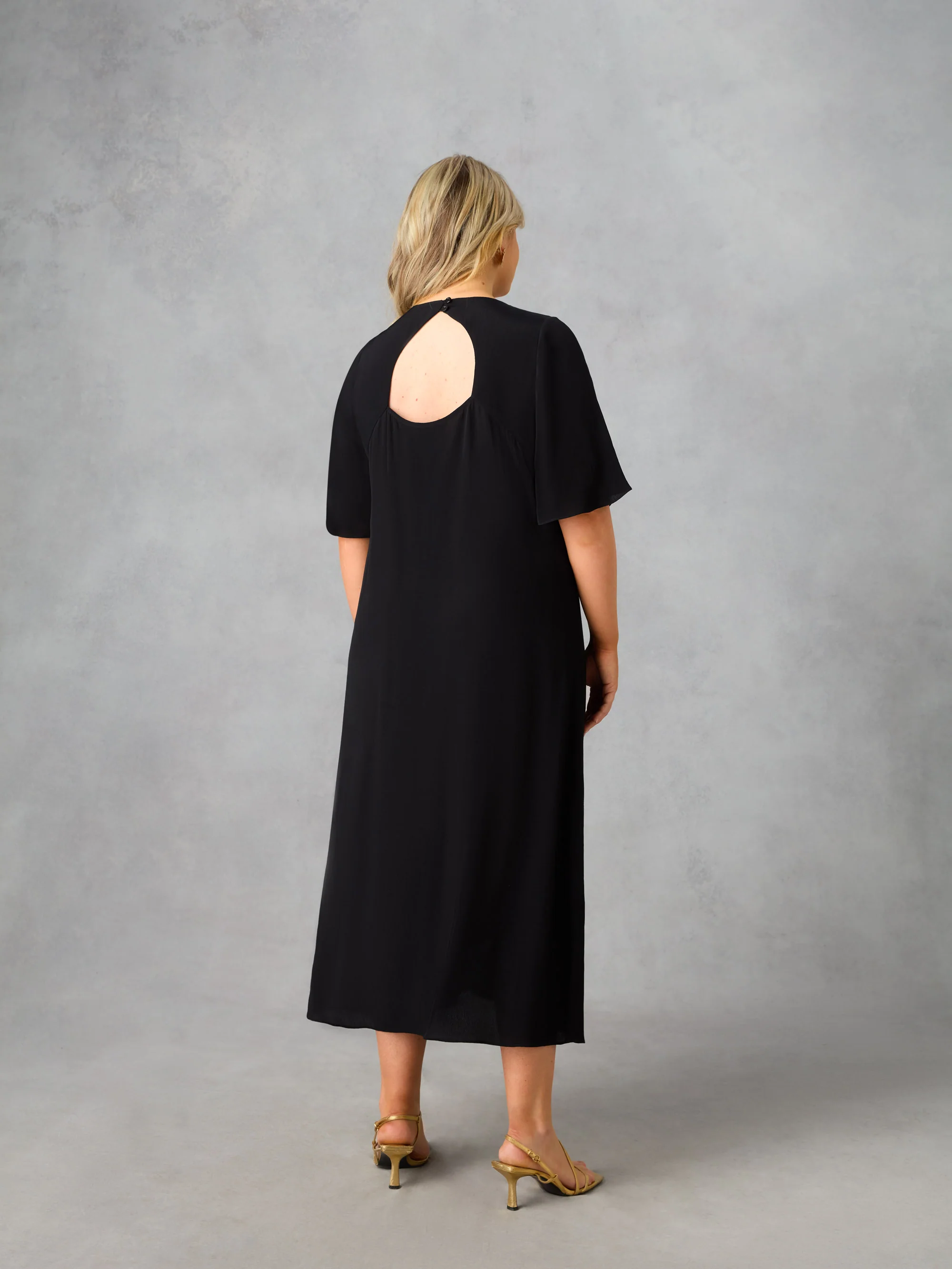 Black Flutter Sleeve Midaxi Dress - Image 2