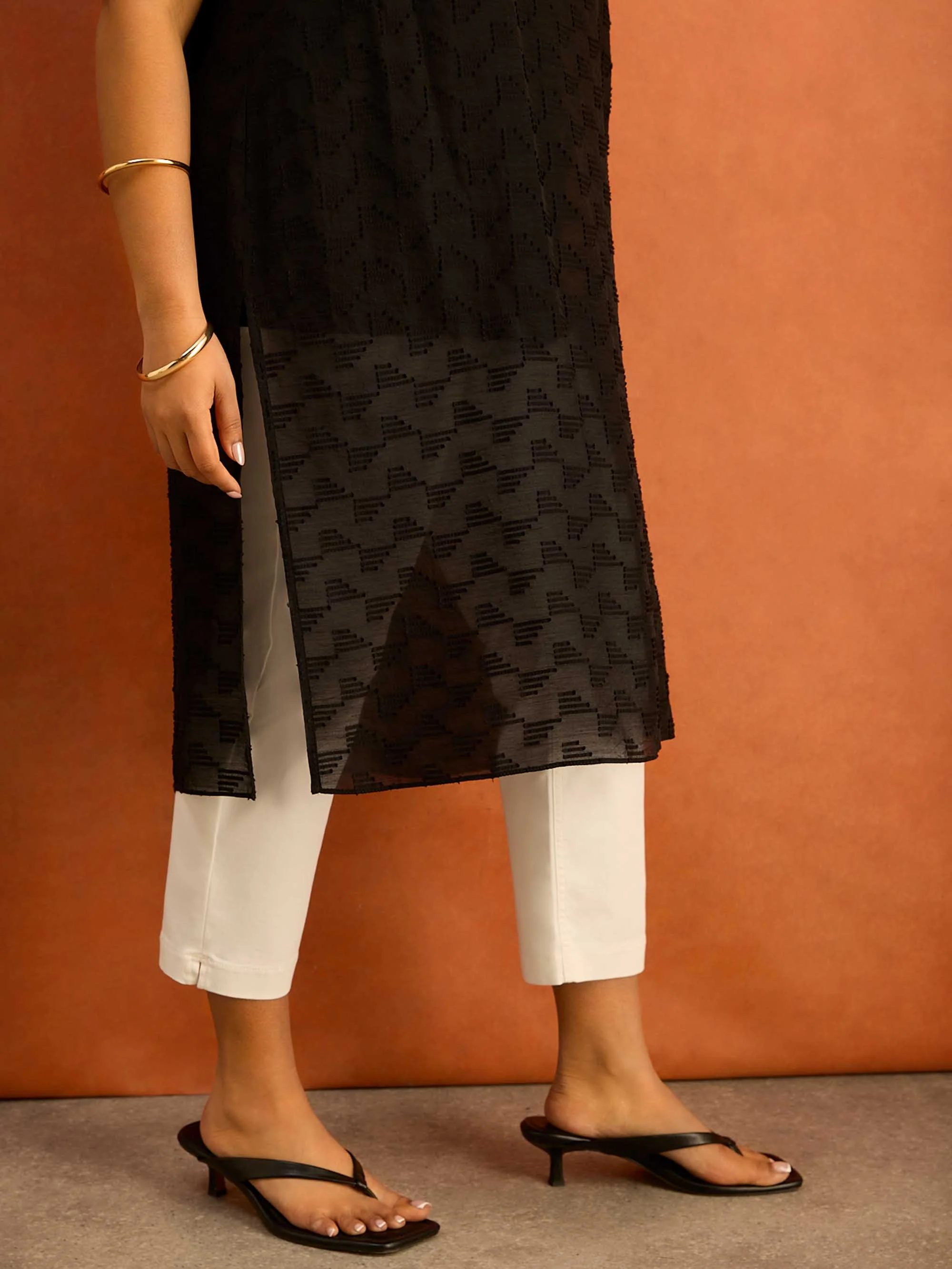 Black Geo Jacquard Side Split Tunic - Image 3