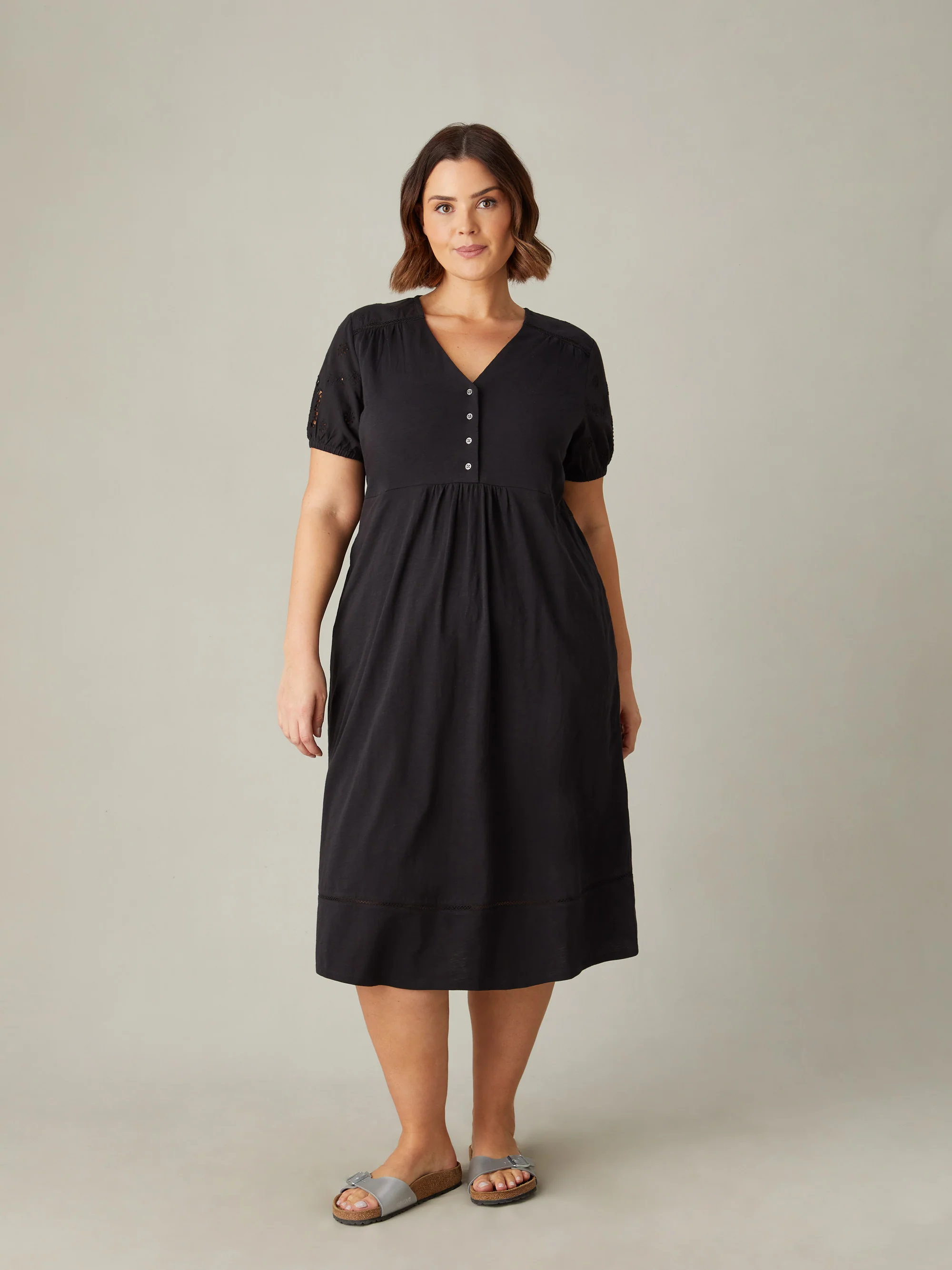 Black Jersey Broderie Shift Dress - Image 3