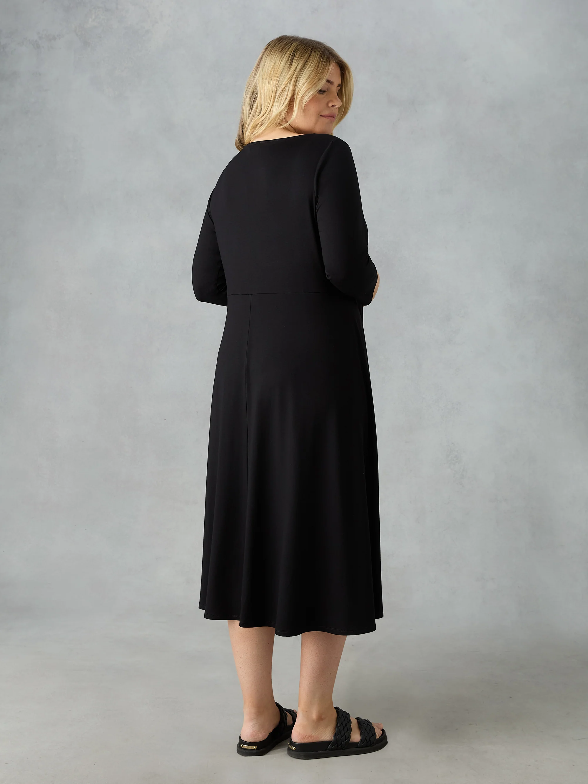 Black Jersey Midi Dress - Image 3