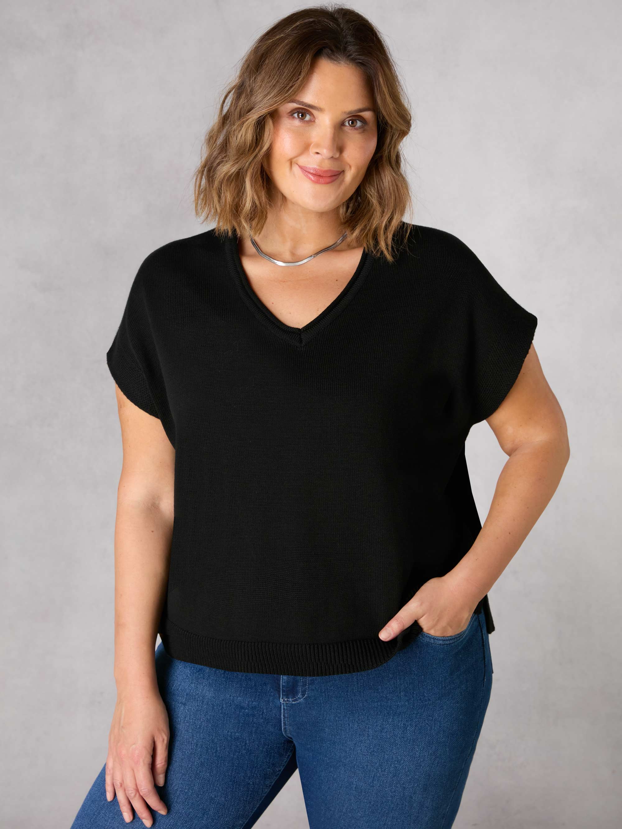 Black V-Neck Cotton Knit Vest - Image 2