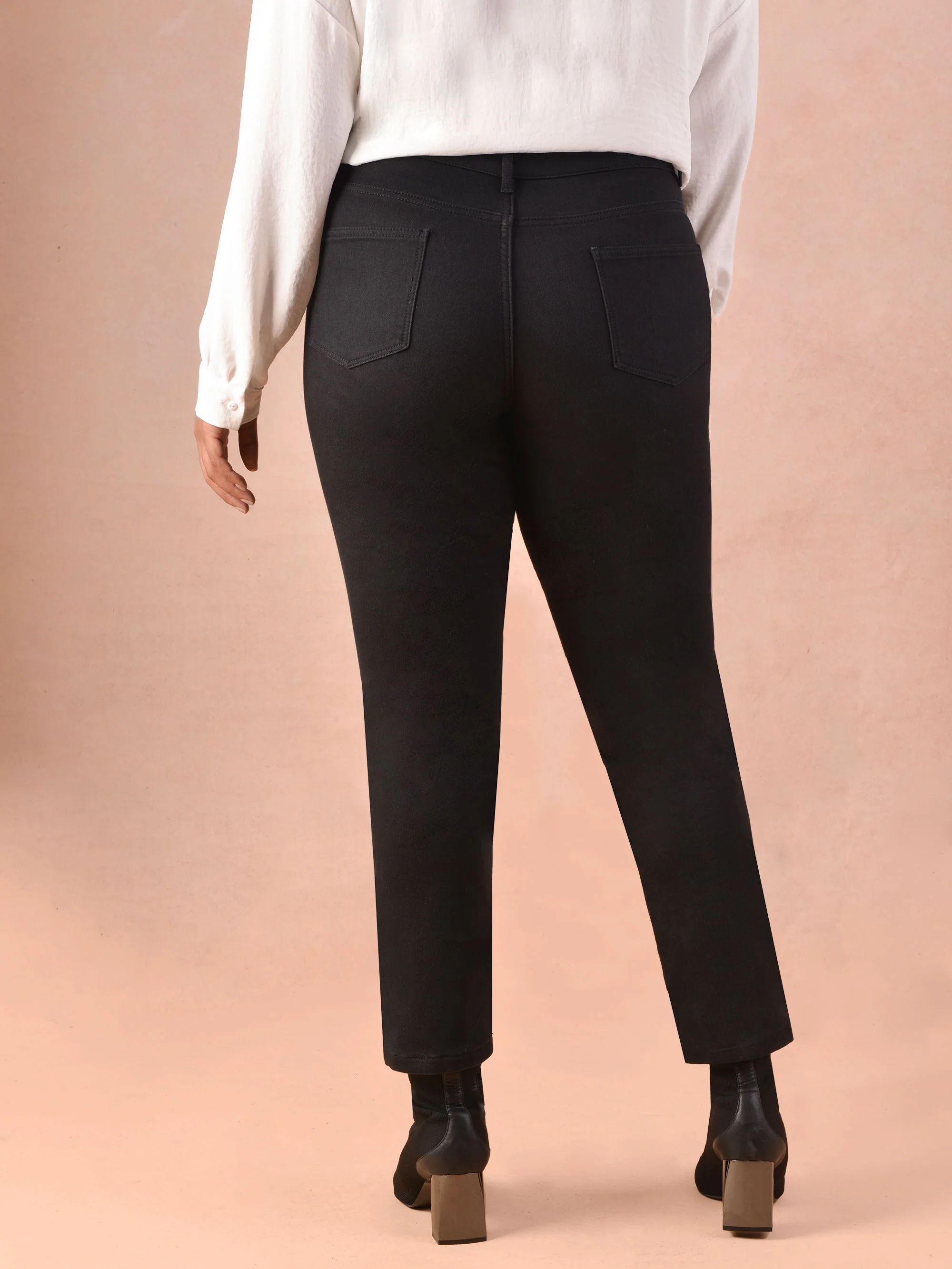 Black Knitted Denim Jean - Image 3