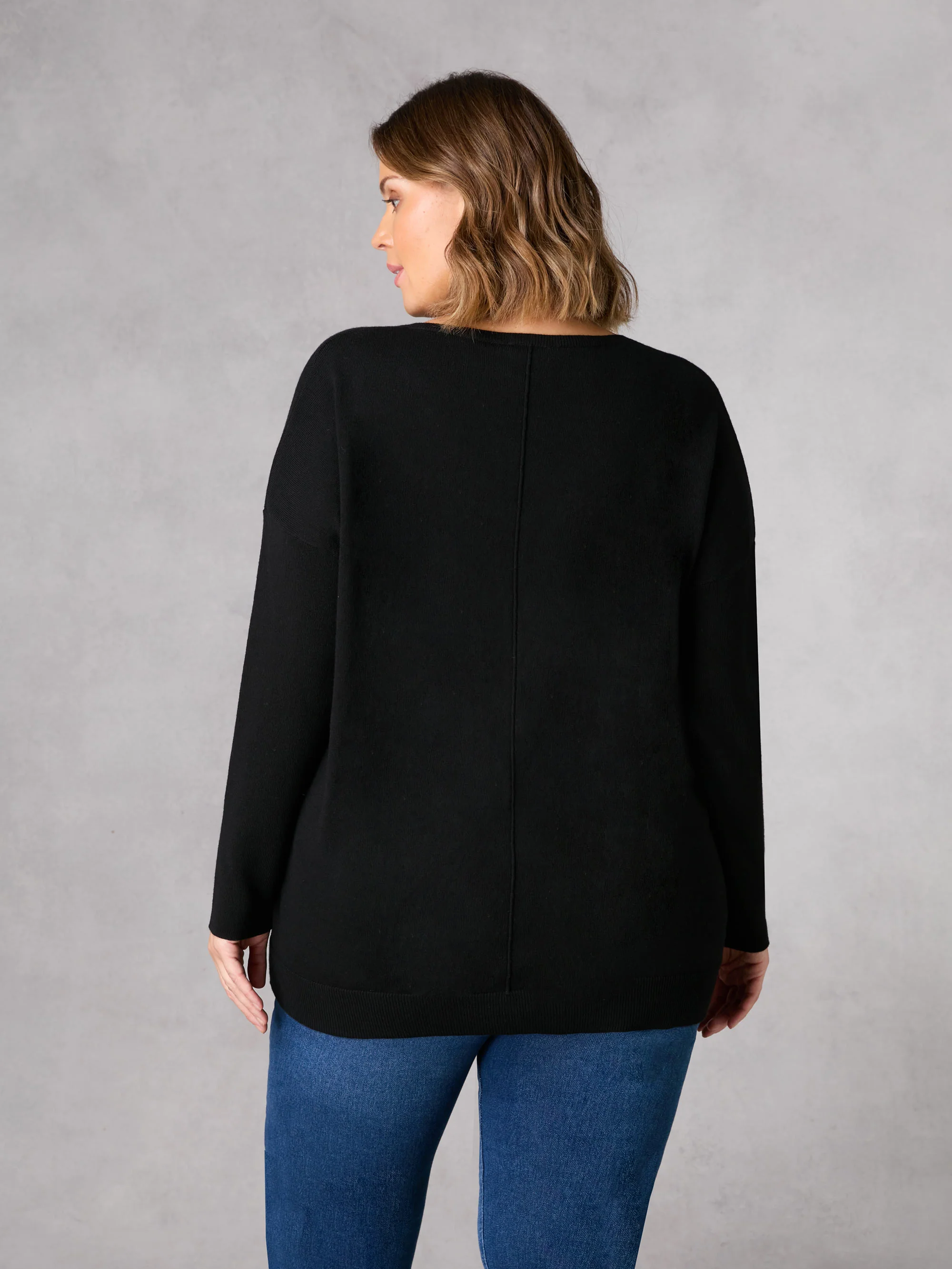 Black V-Neck Relaxed Jumper - Image 3