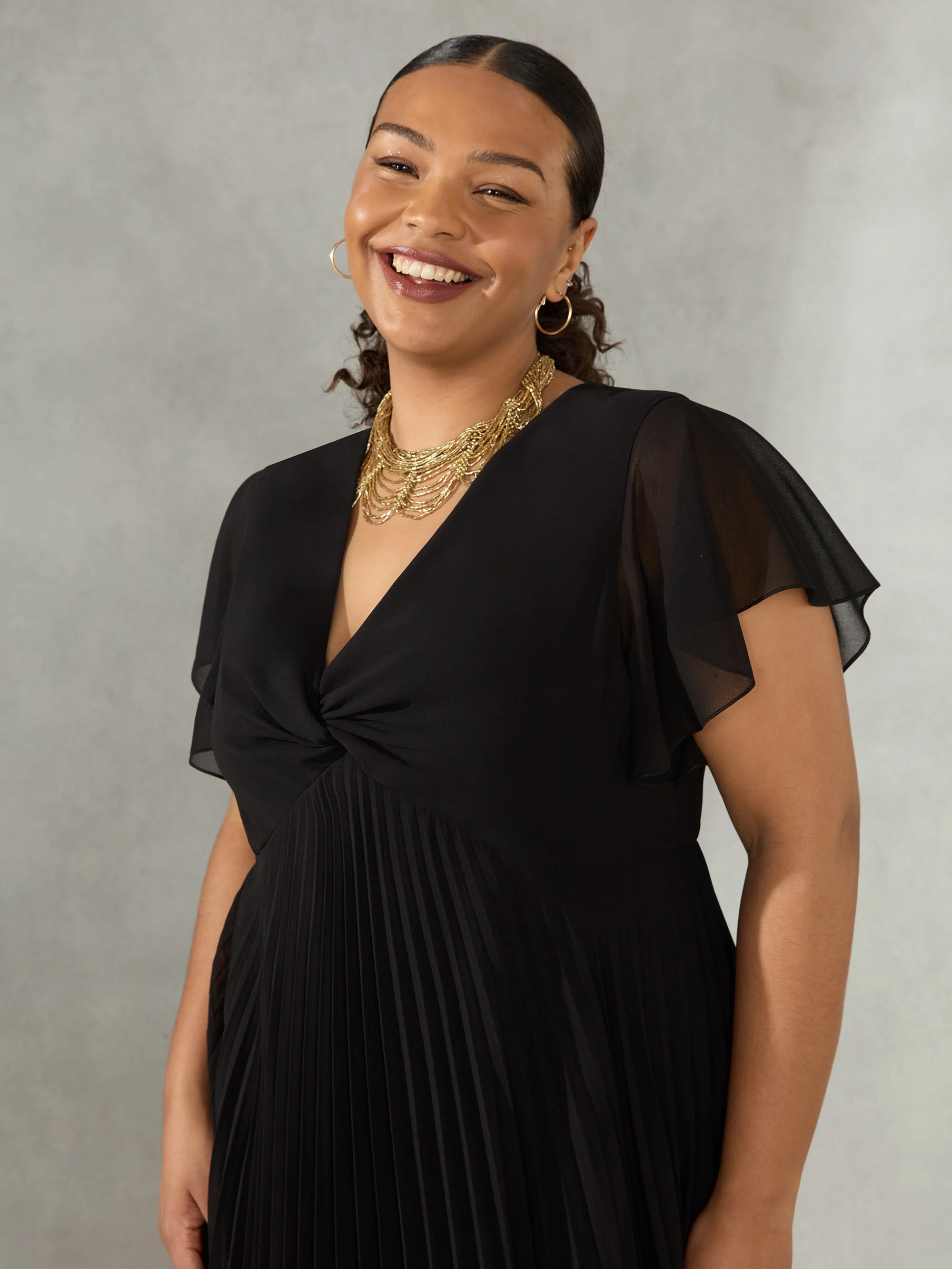 Black Knot Front Pleat Midaxi Dress - Image 2