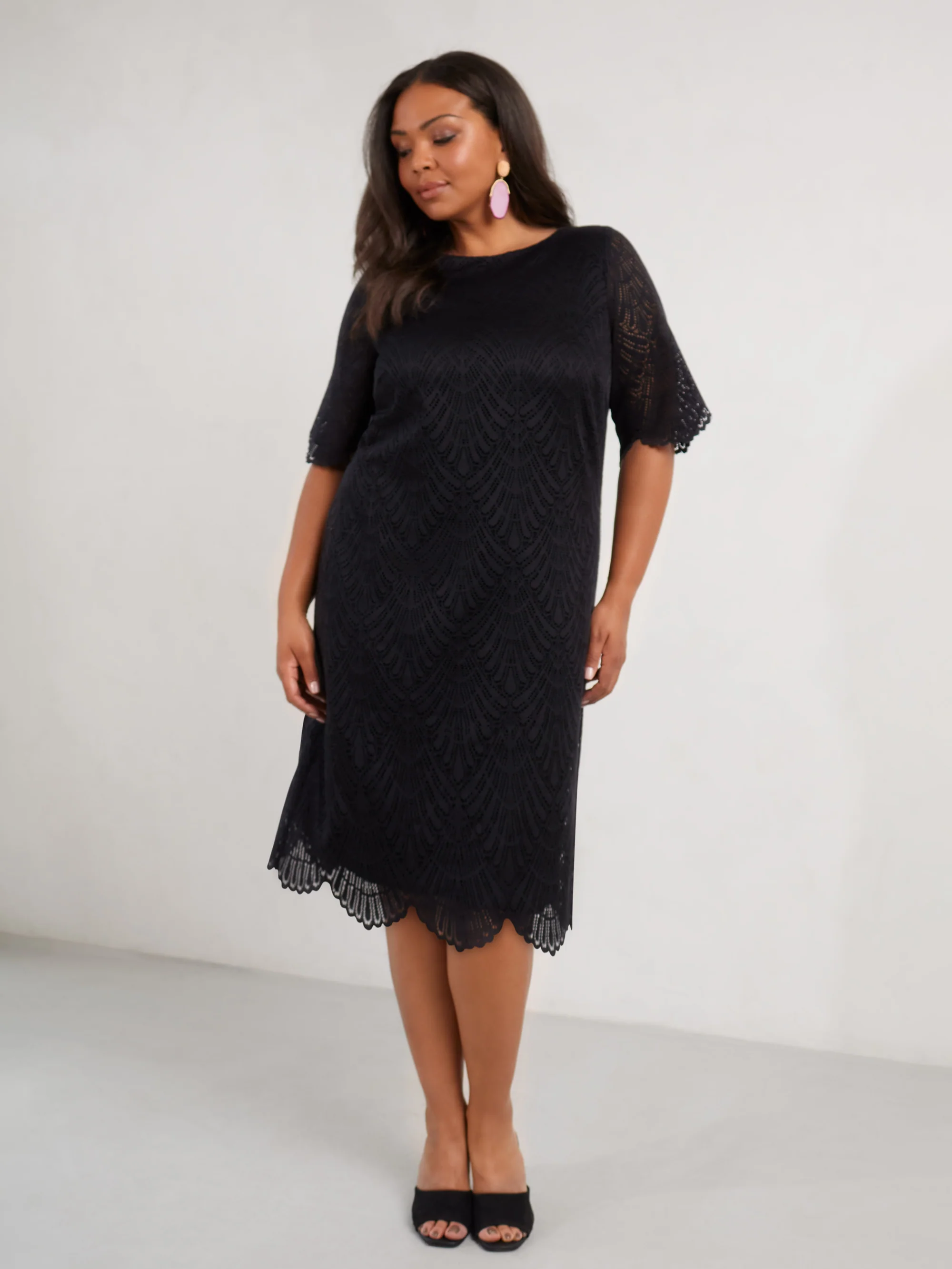 Black Lace Short Sleeve Dress - Image 2