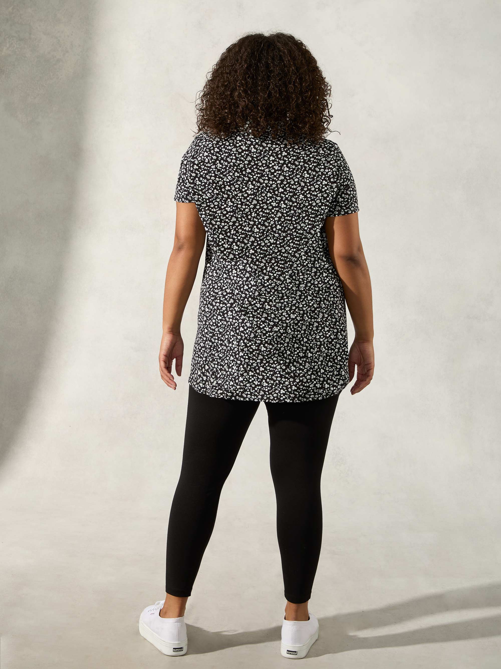 Black Legging - Image 3
