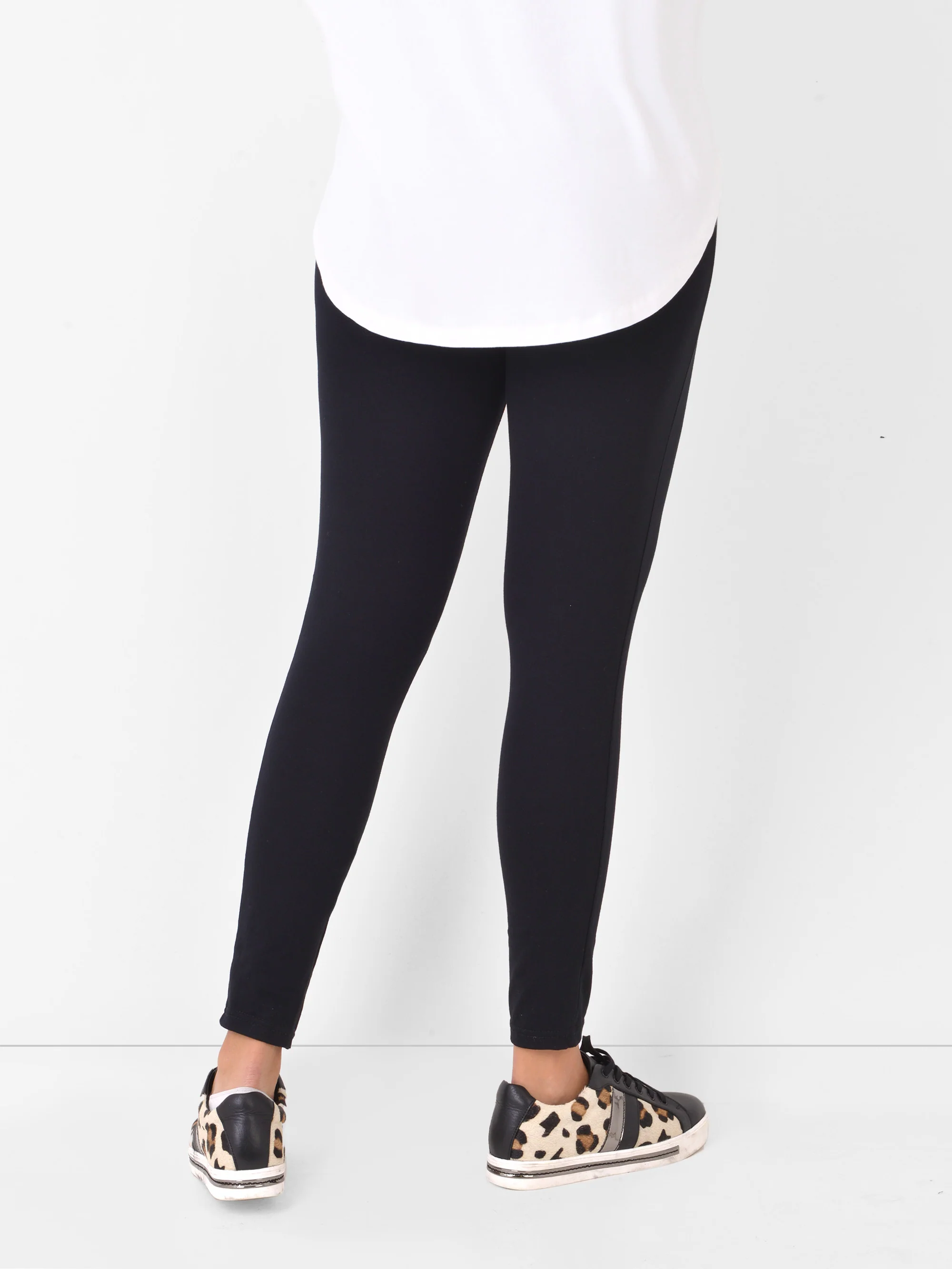 Black Leggings - Image 2