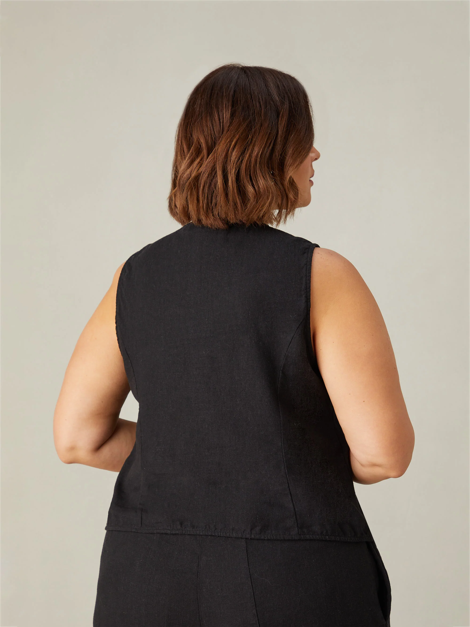 Black Linen Blend Waistcoat - Image 9