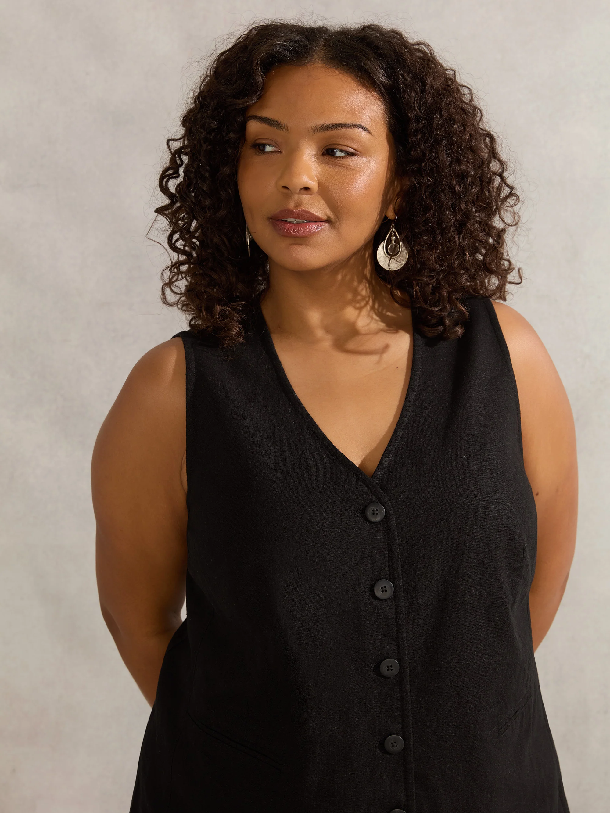 Black Linen Blend Waistcoat - Image 4