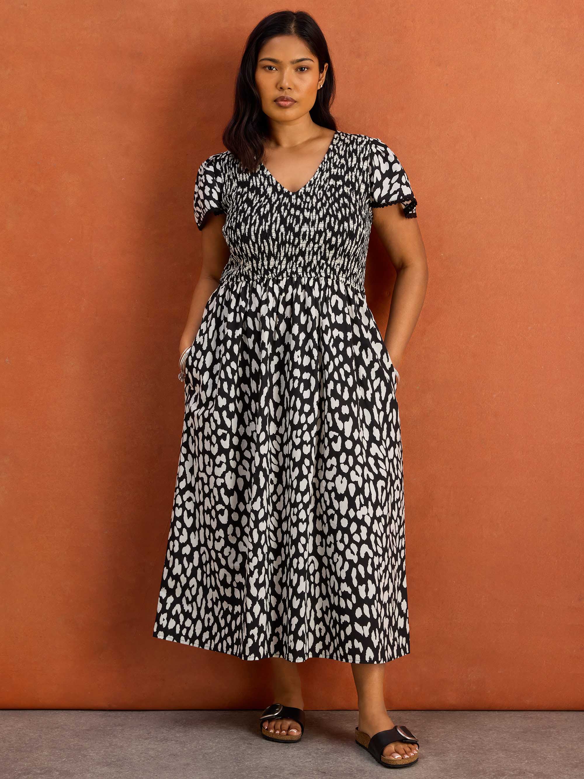 Black Mono Animal Print Shirred Cotton Midi Dress - Image 2