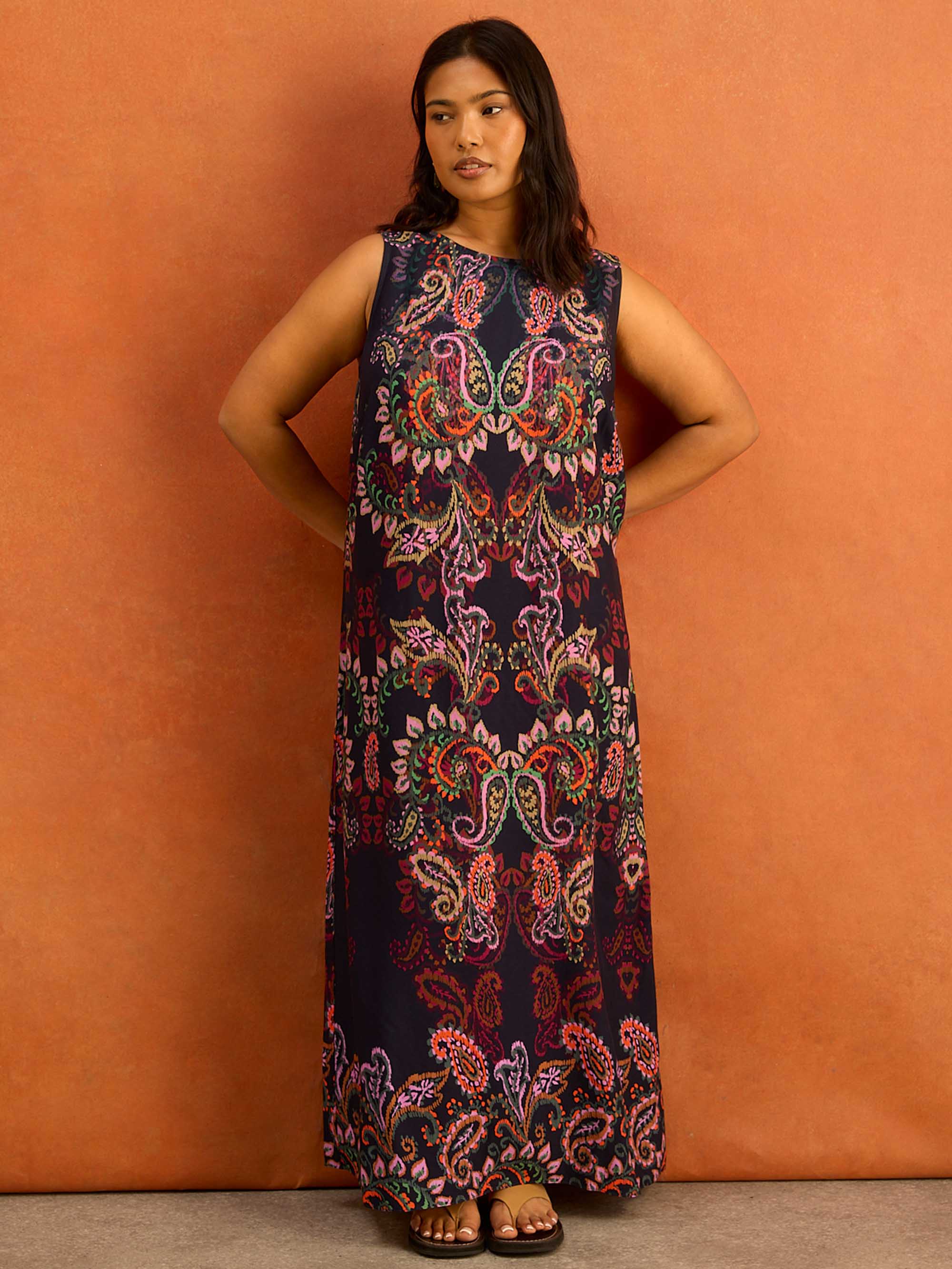 Navy Paisley Print Maxi Dress - Image 3