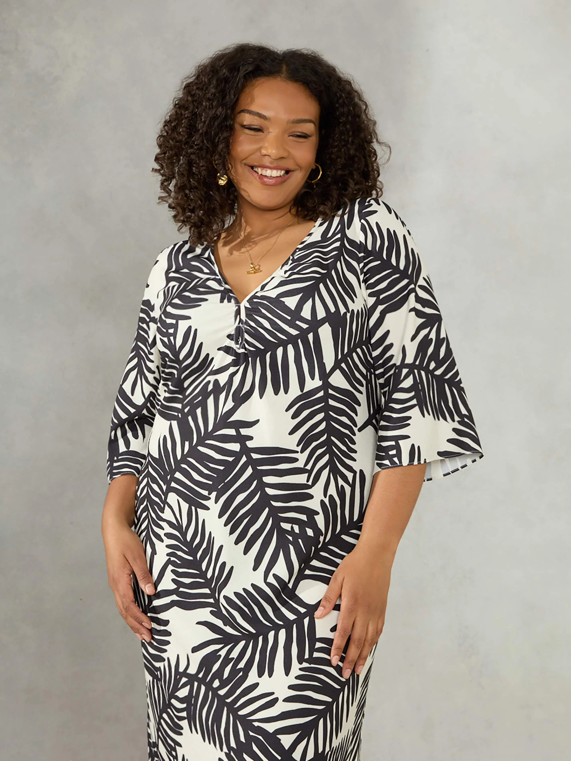 Black Palm Print Keyhole Midaxi Dress - Image 4