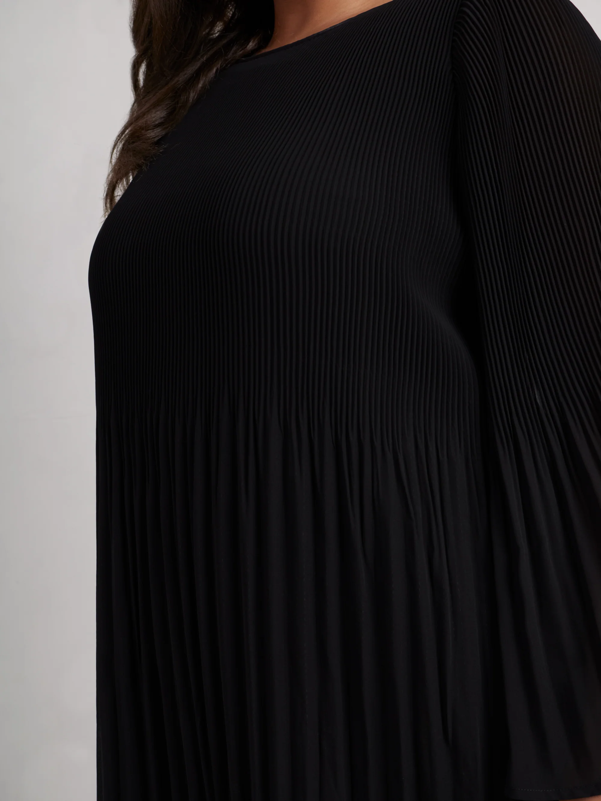 Black Pleated Dress - Image 6