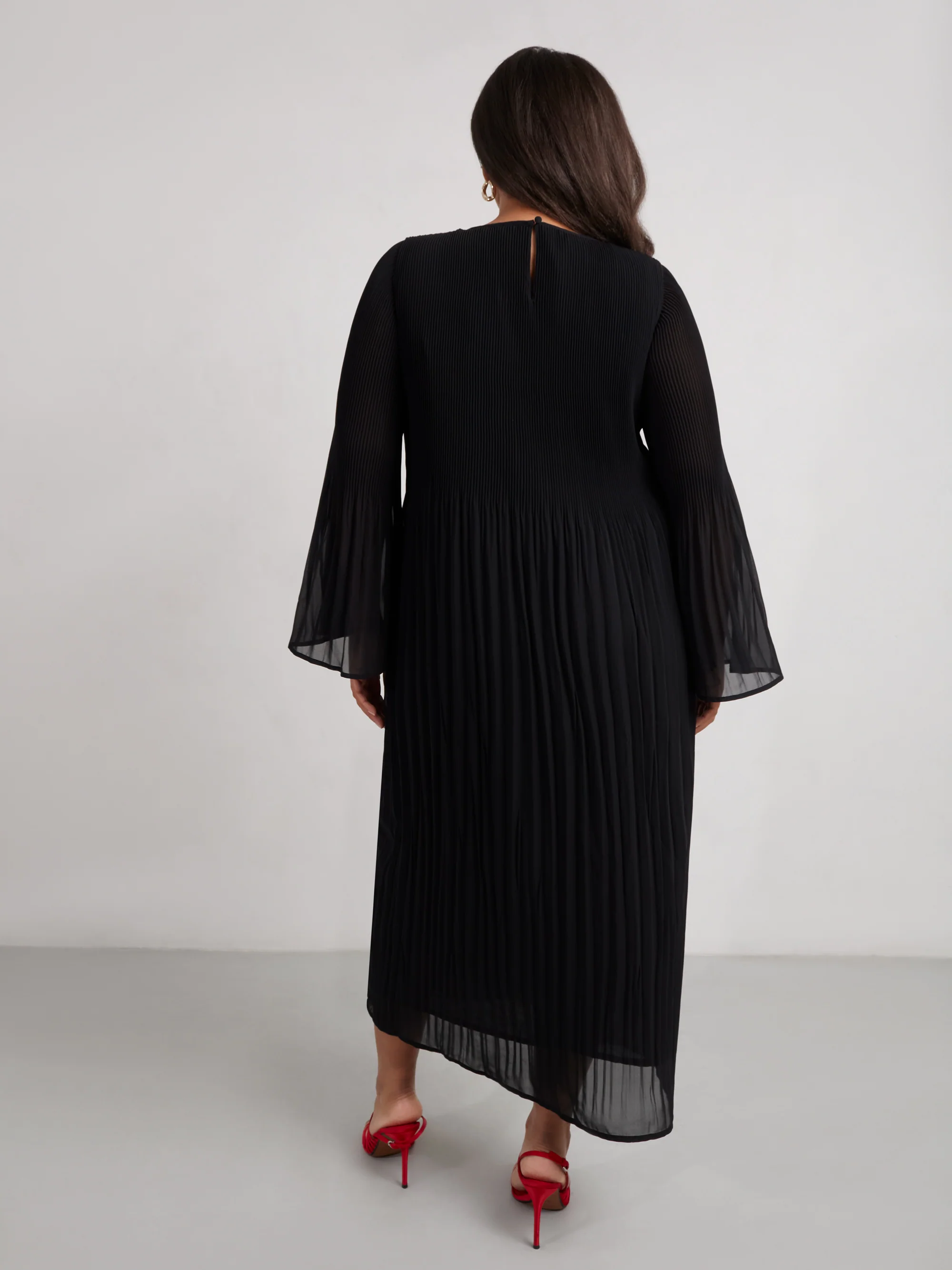 Black Pleated Dress - Image 9