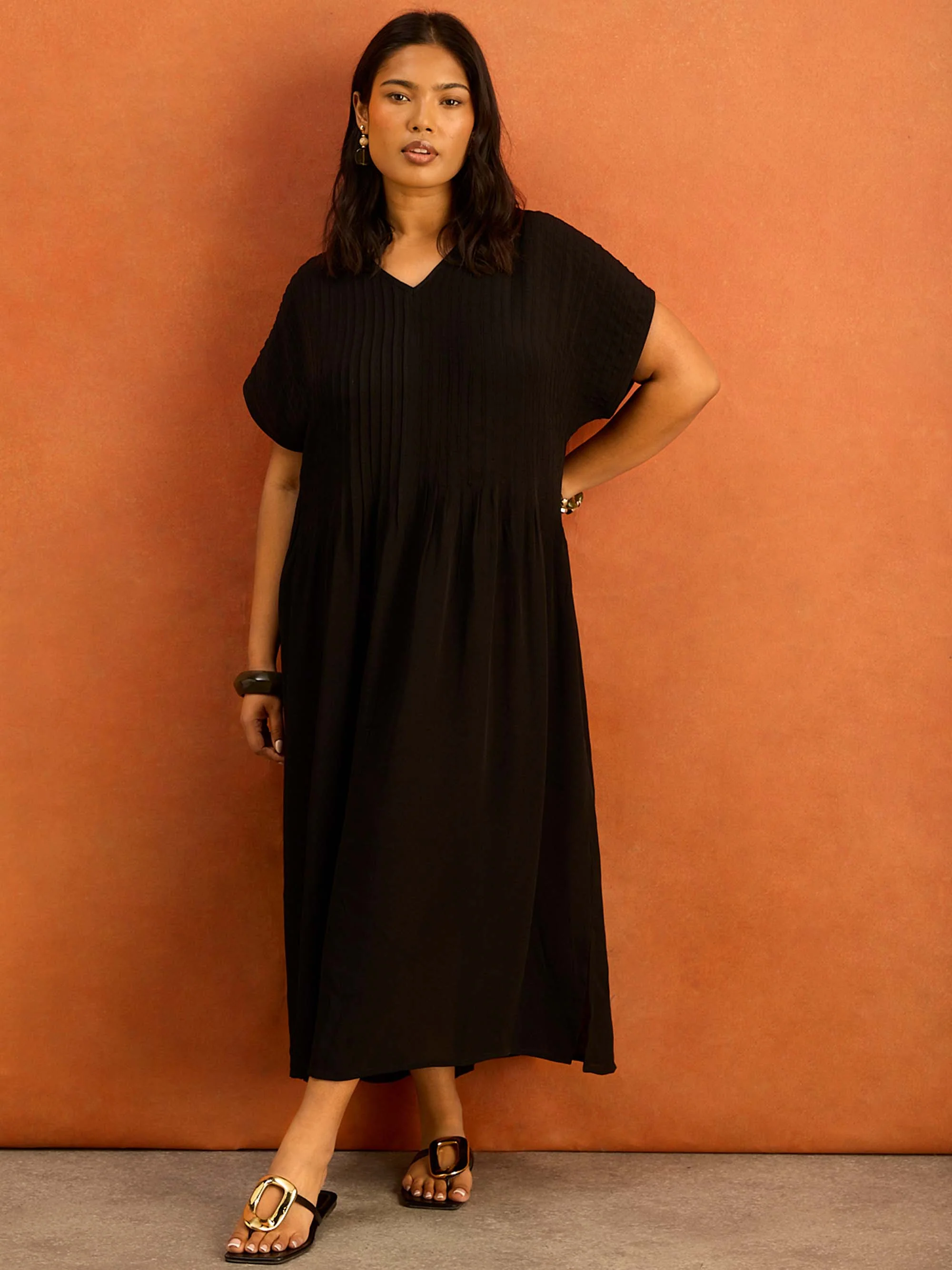 Black Pleated Midi Dress - Image 6