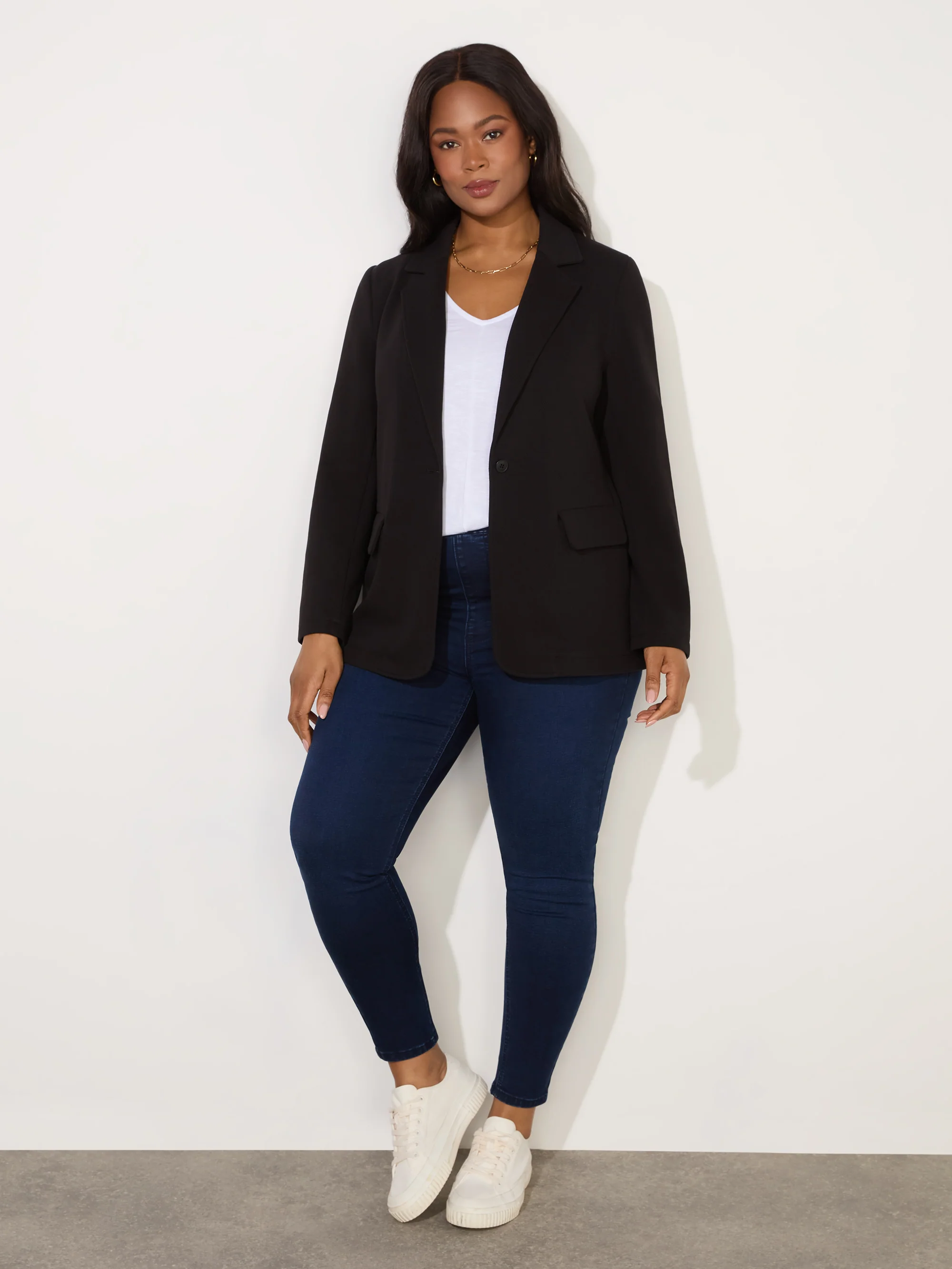 Black Ponte Relaxed Blazer - Image 3