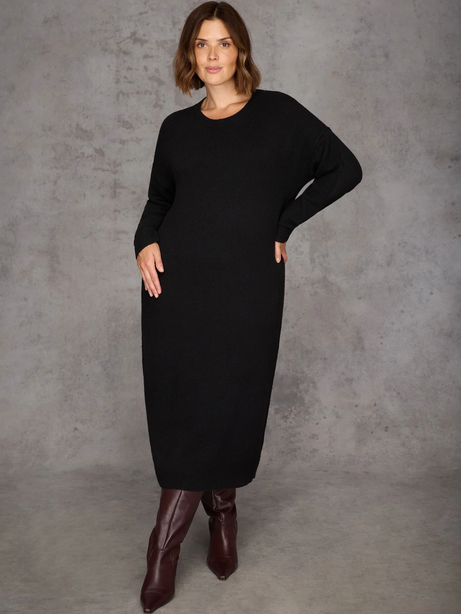Black Round Neck Knit Jumper Dress - Image 4