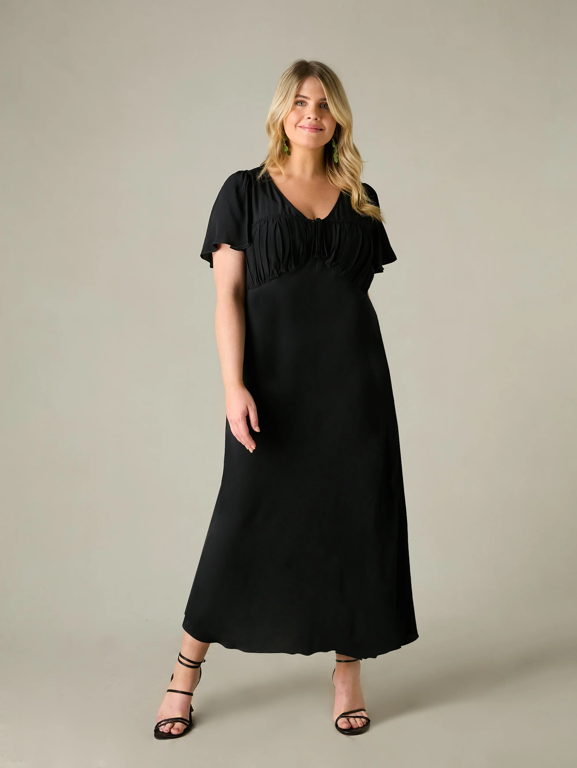 Black Ruched Front Maxi Dress - Image 3