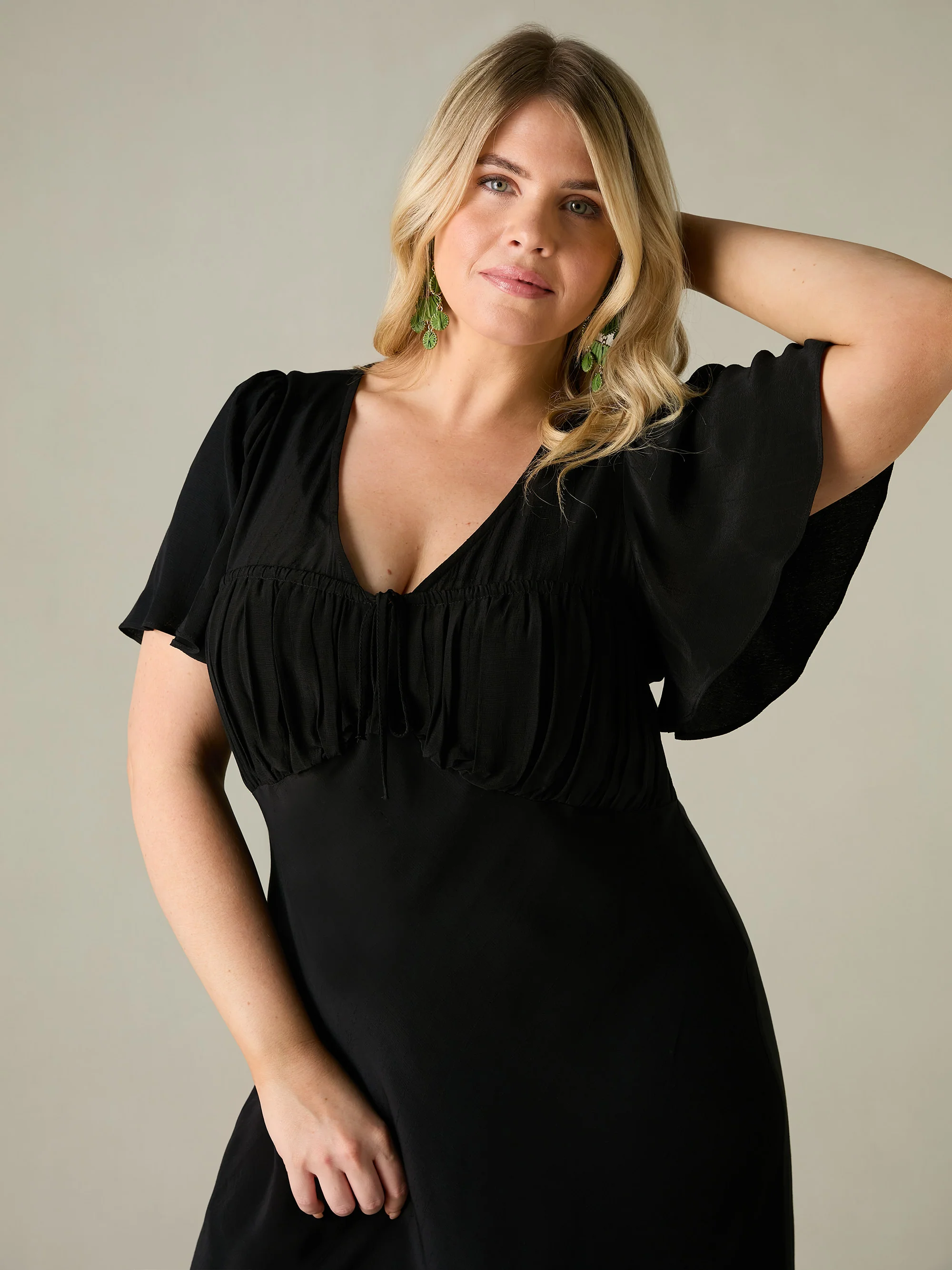 Black Ruched Front Maxi Dress - Image 4