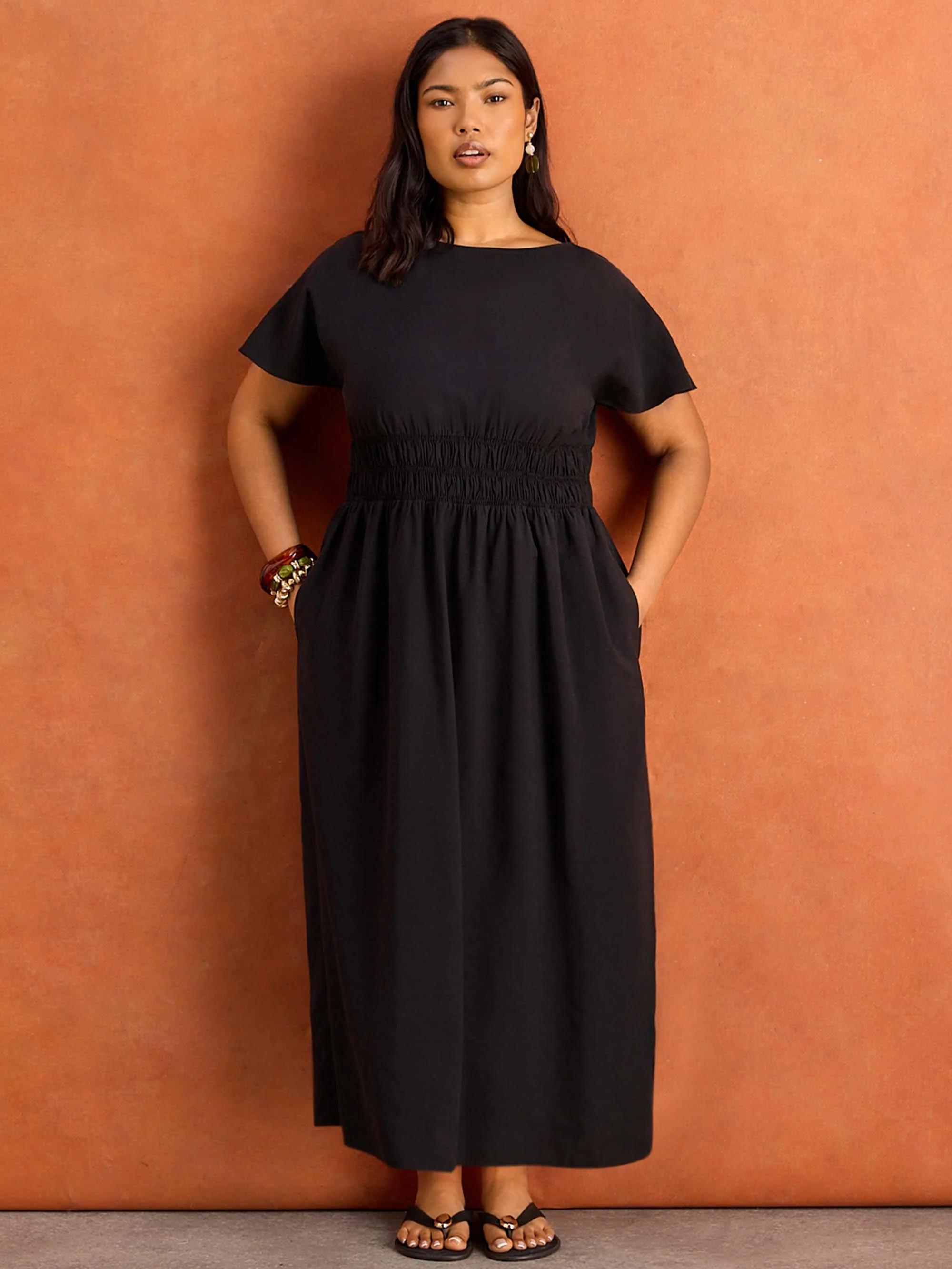 Black Shirred Waist Short Sleeve Midaxi Dress - Image 3