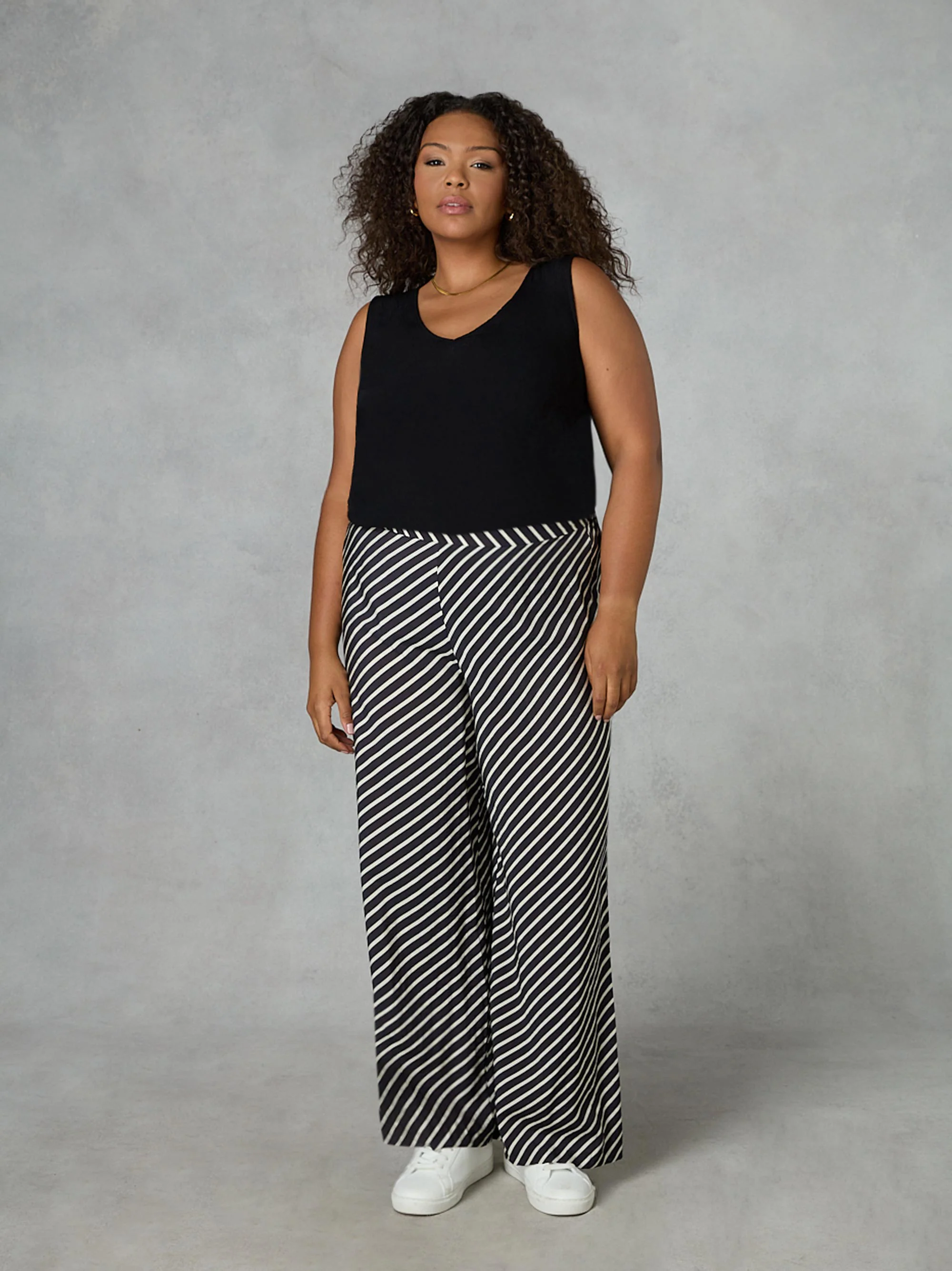 Black Stripe Wide Leg Trouser - Image 2