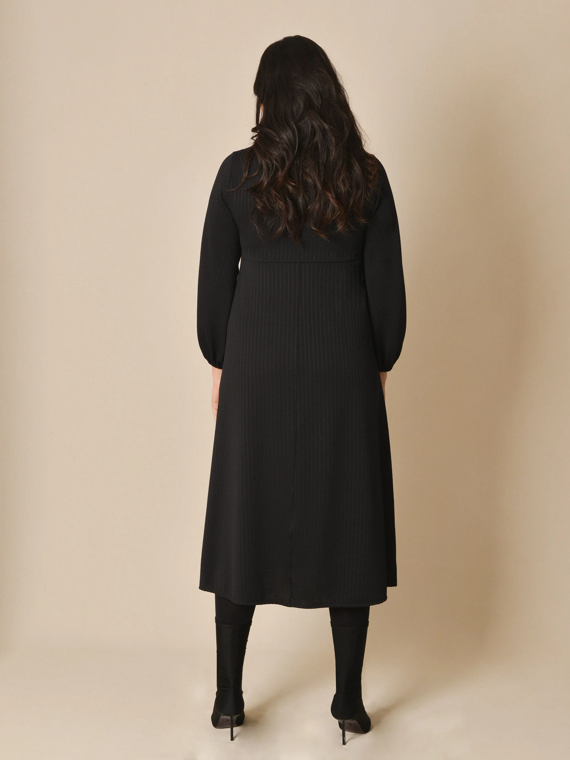 Black Textured Twist Front Jersey Midi Dress - Image 3