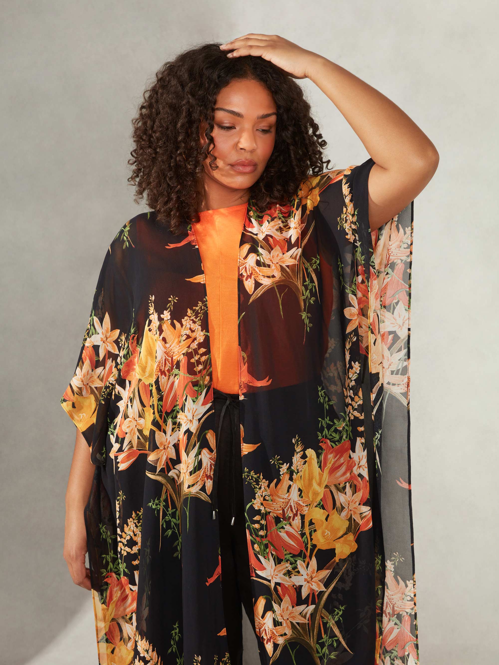 Black Tropical Floral Print Kimono - Image 3