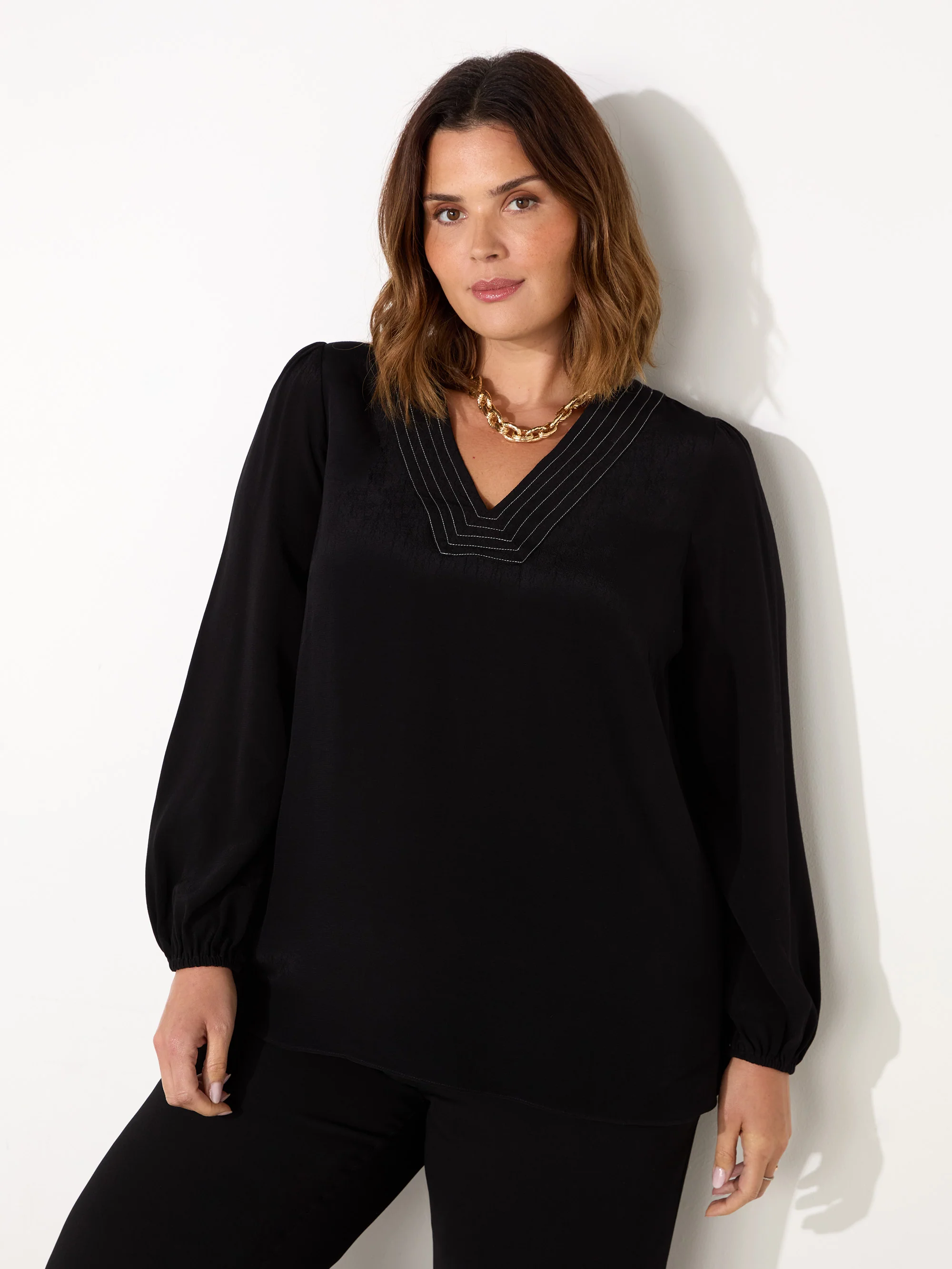 Black V-Neck Contrast Stitch Blouse - Image 3