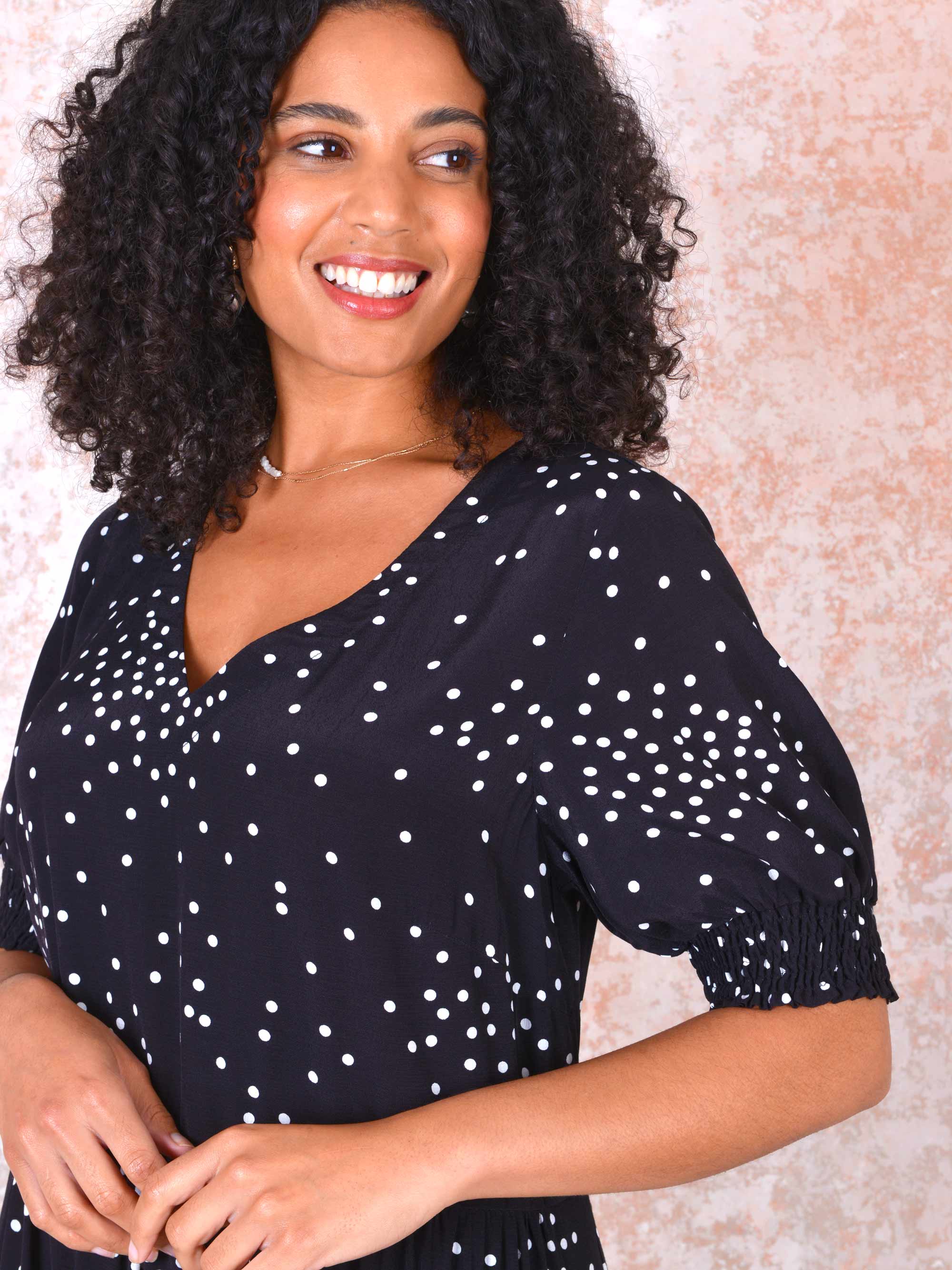 Mono Spot Shirred Cuff Midi Dress - Image 3