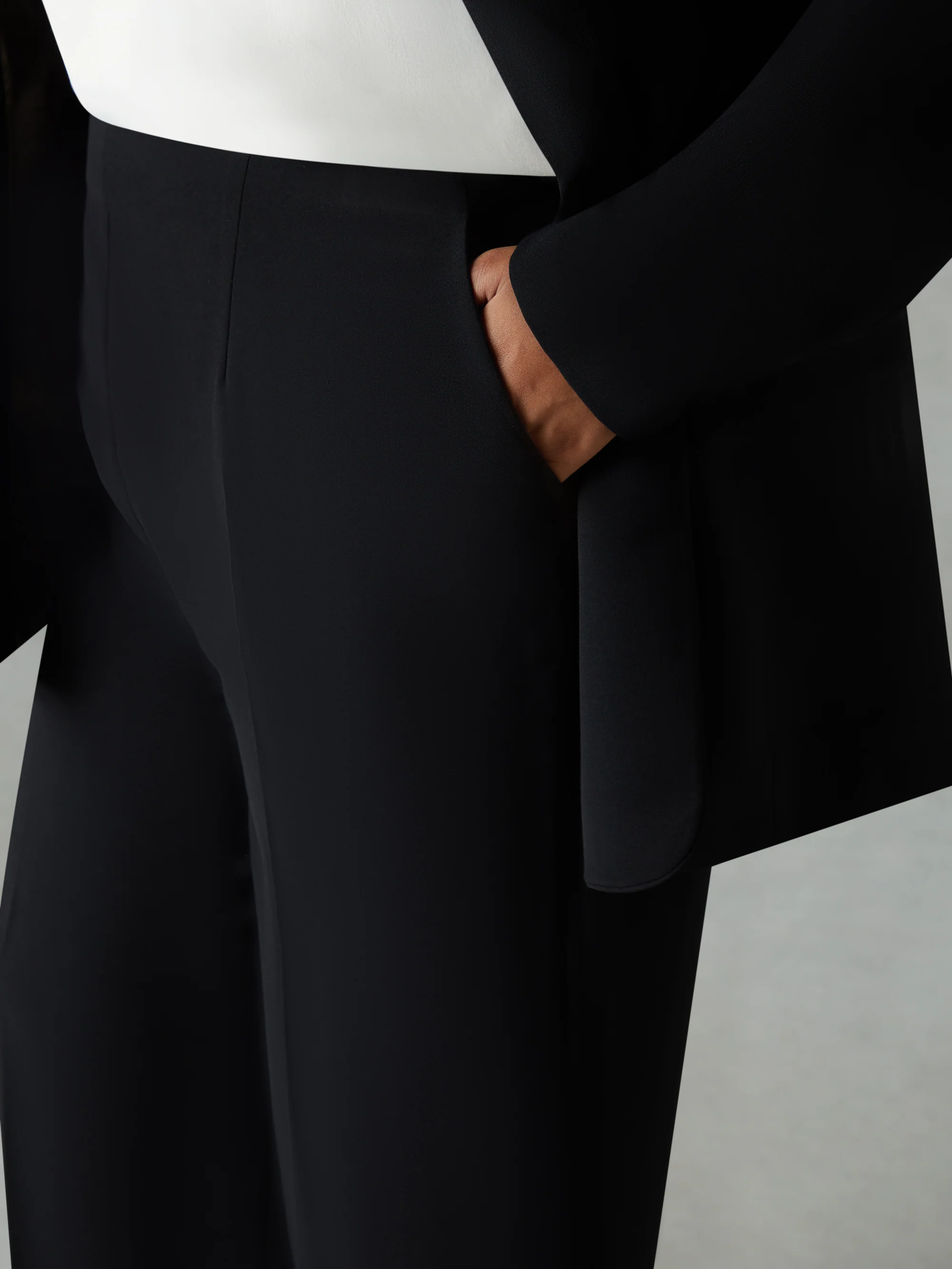 Black Wide Leg Trousers - Image 3
