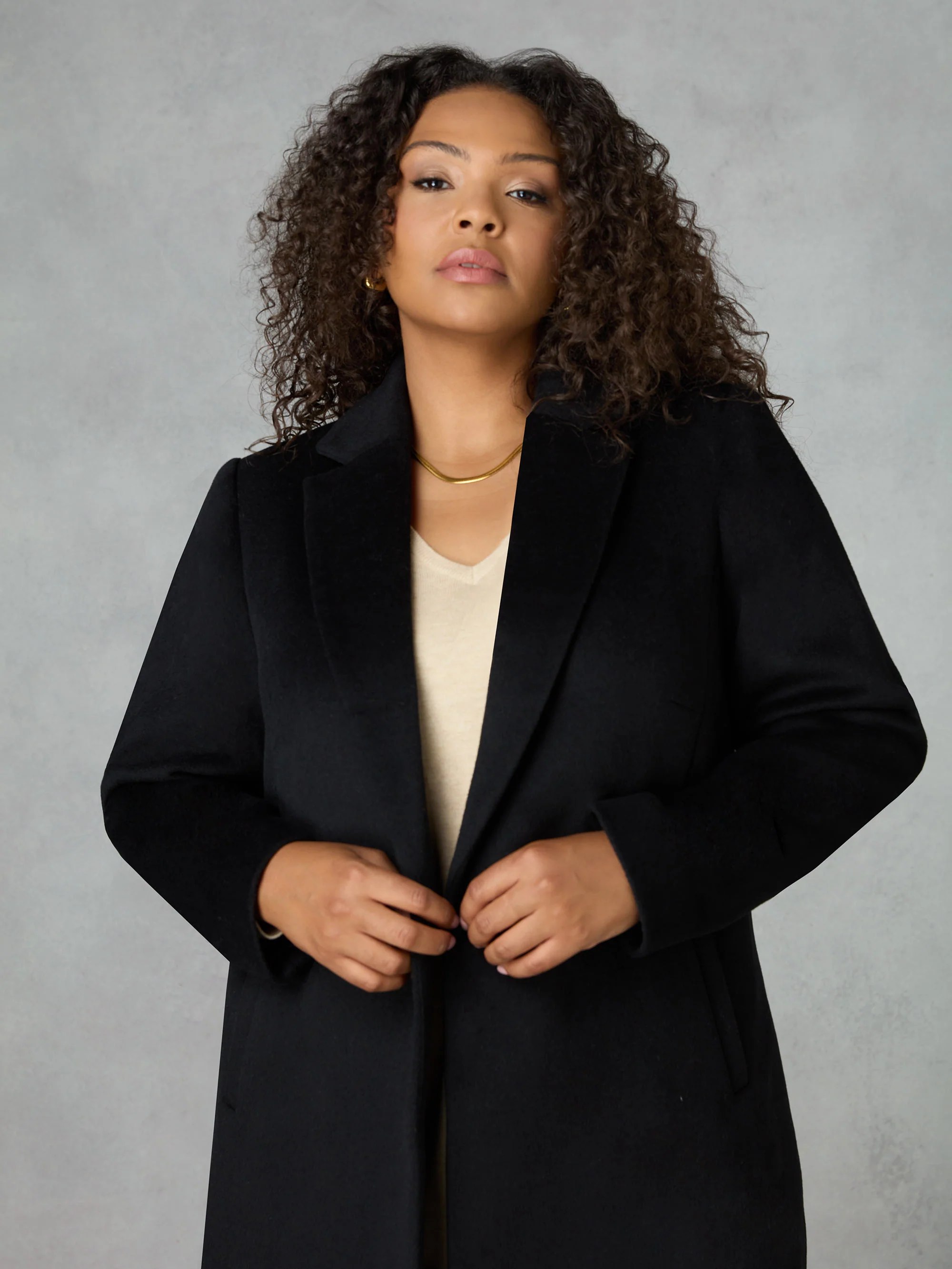 Black Wool Blend Short Tailored Coat - Image 3